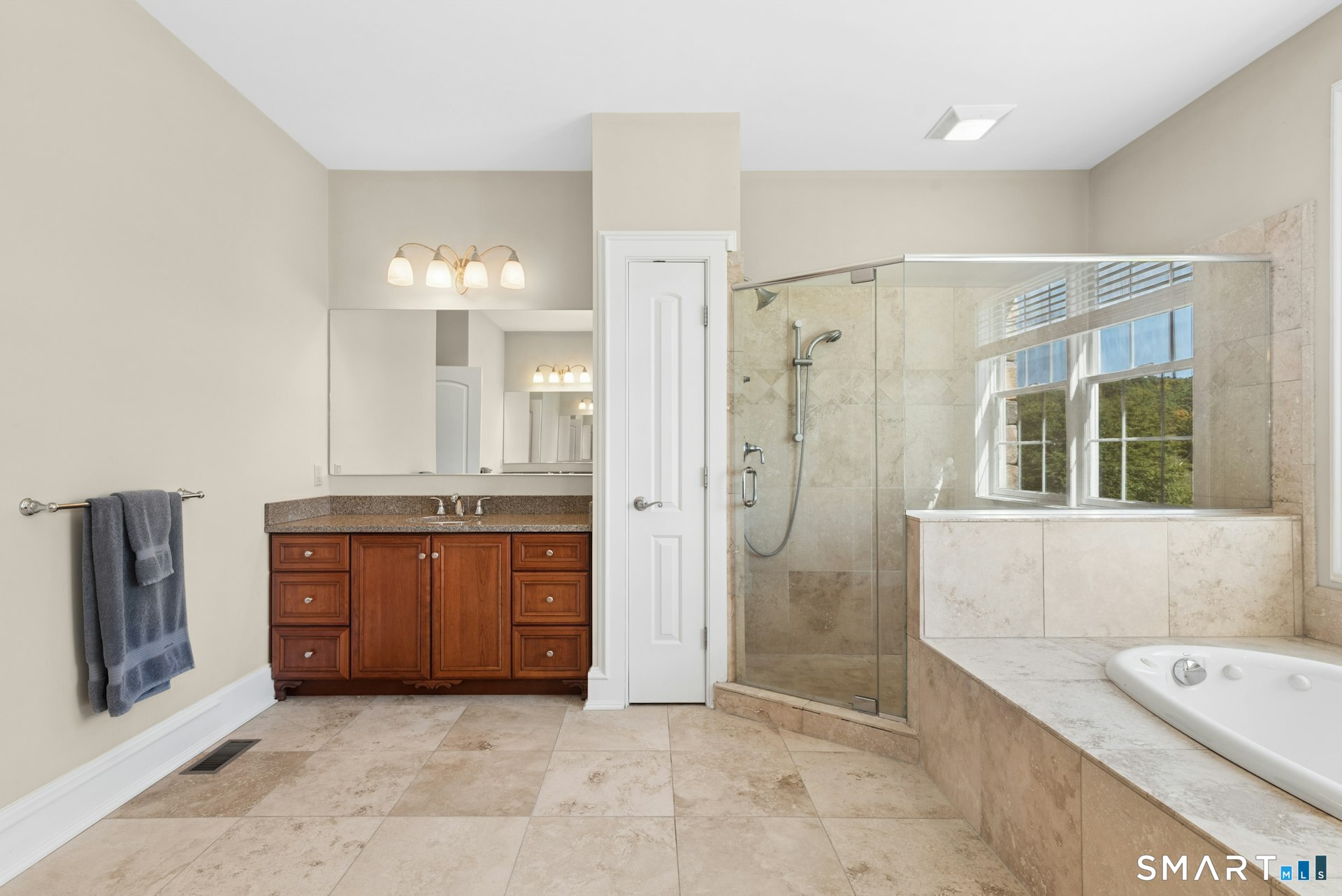 5 Wentworth Drive Property Photo 22