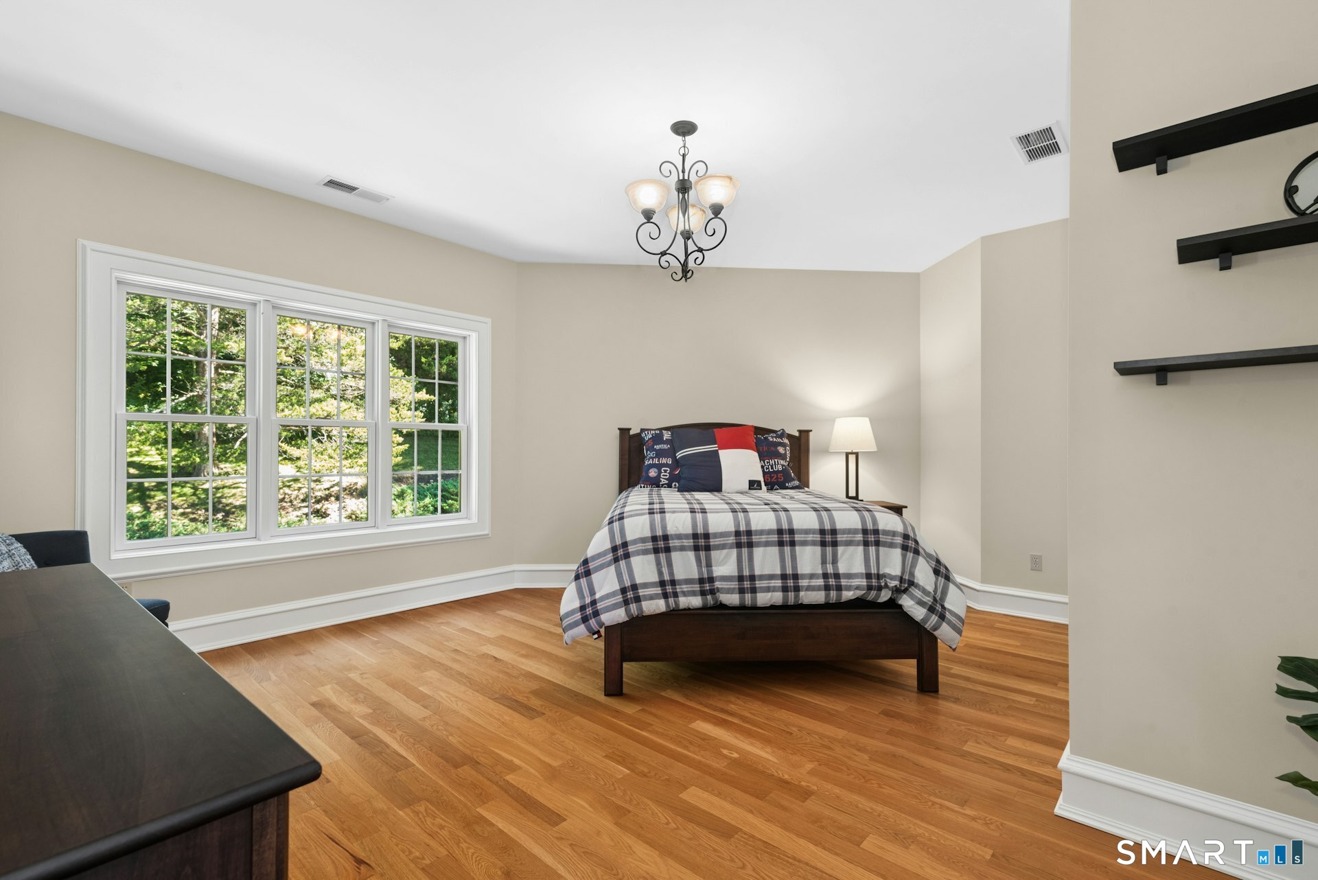 5 Wentworth Drive Property Photo 28