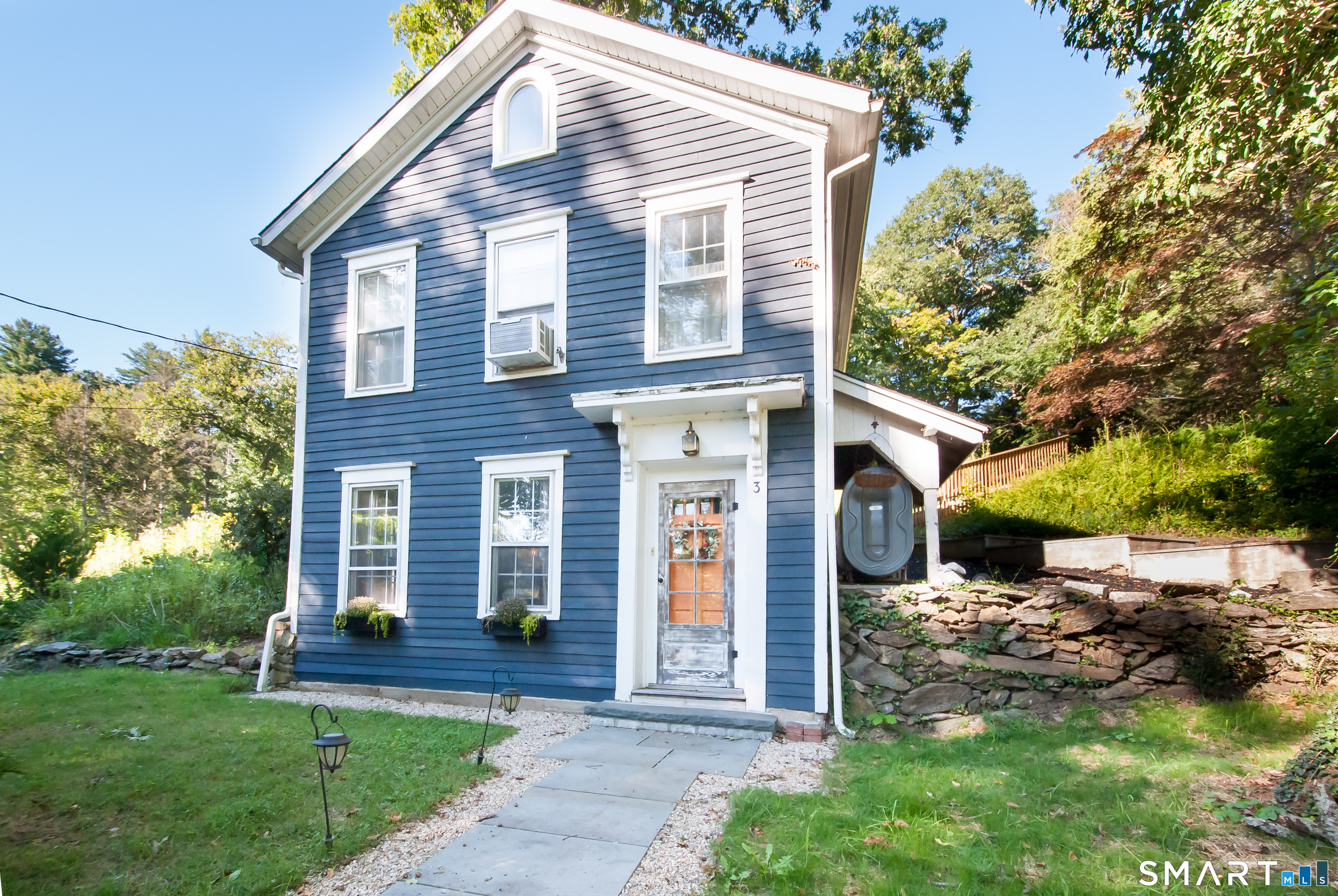 3 Pine Street Property Photo 1