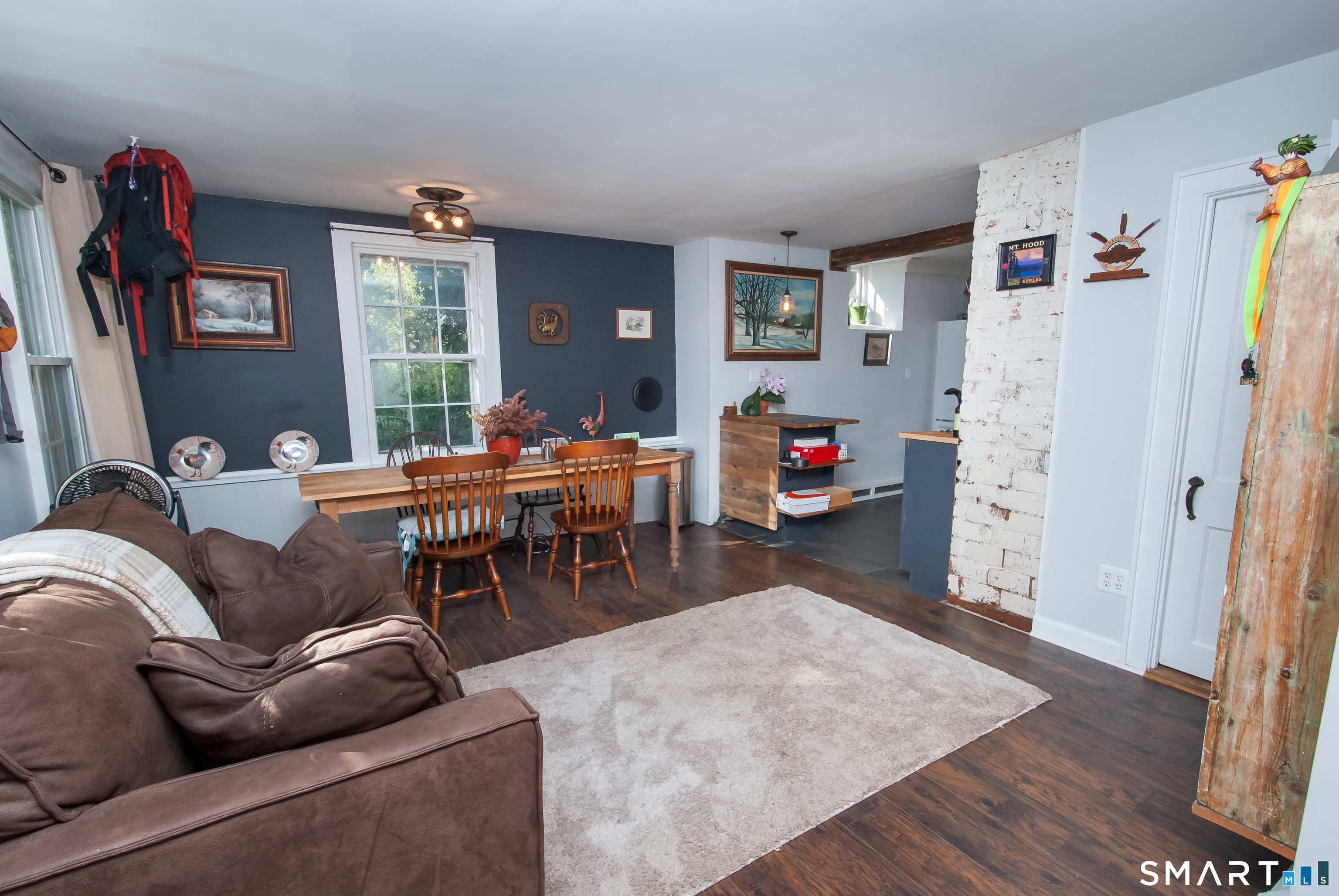 3 Pine Street Property Photo 3