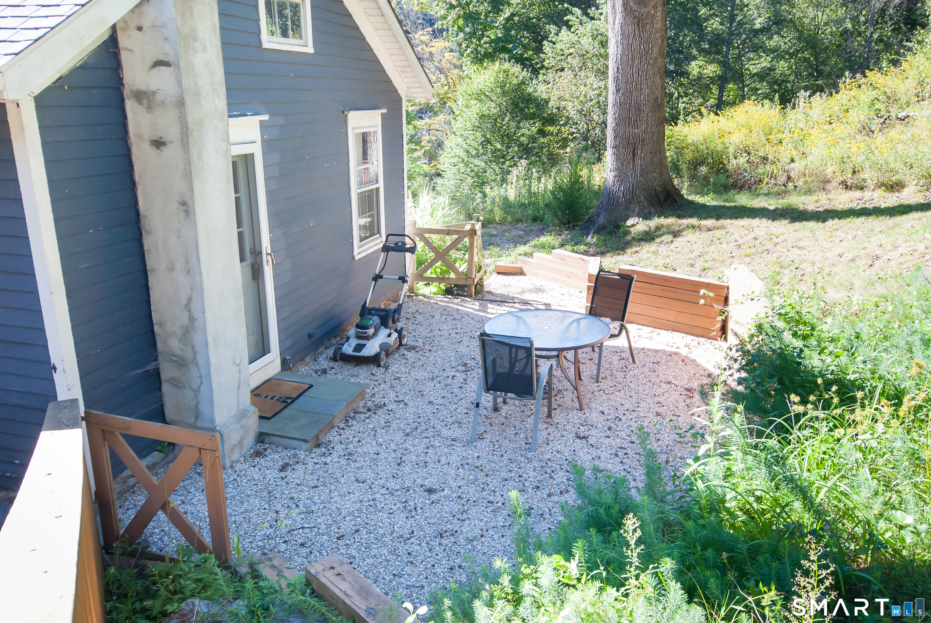 3 Pine Street Property Photo 34