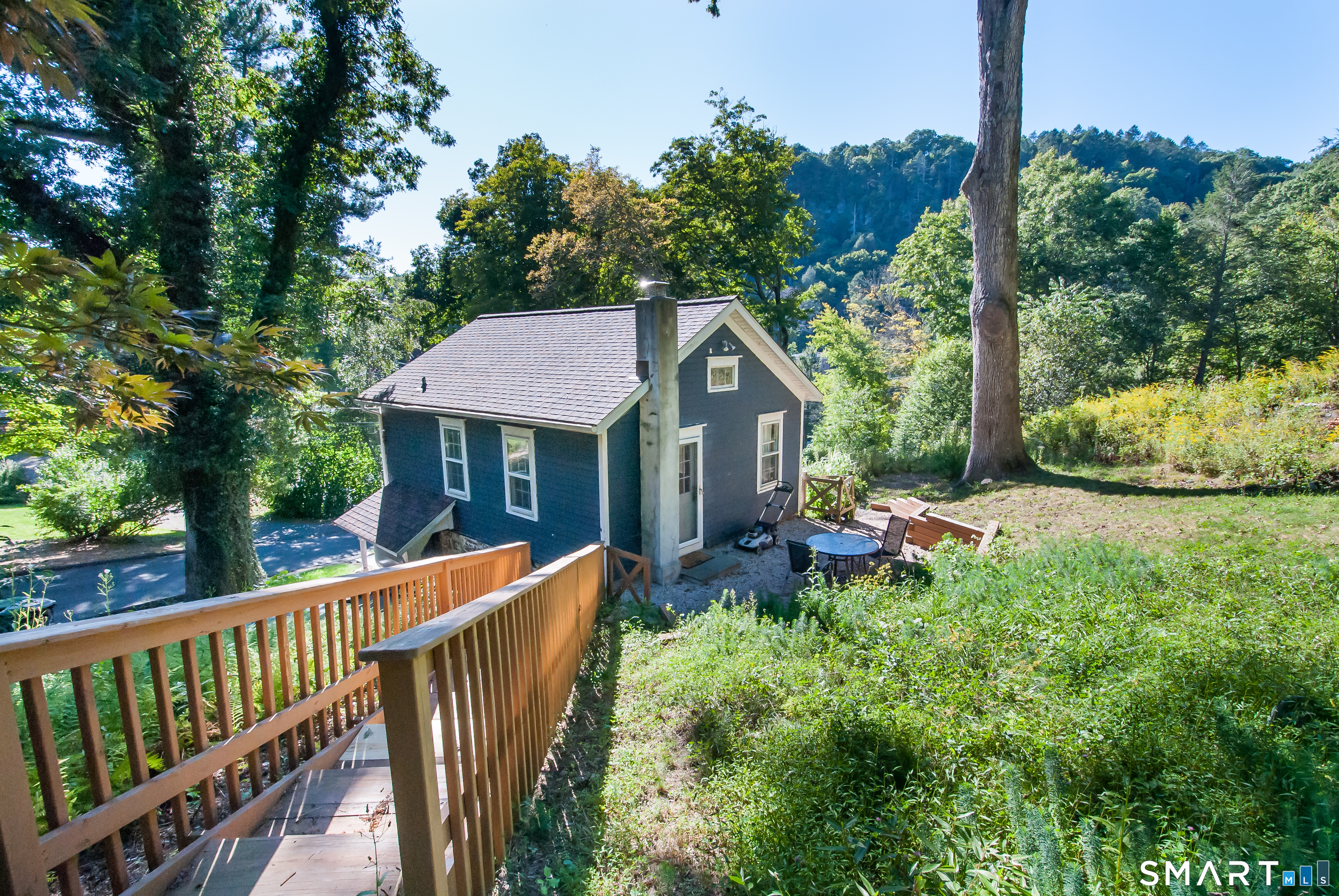 3 Pine Street Property Photo 35