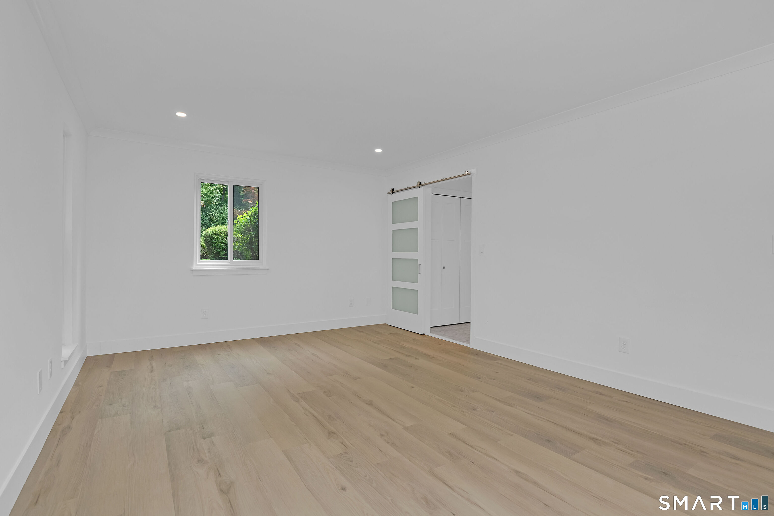 886 Heritage B Village Property Photo 23