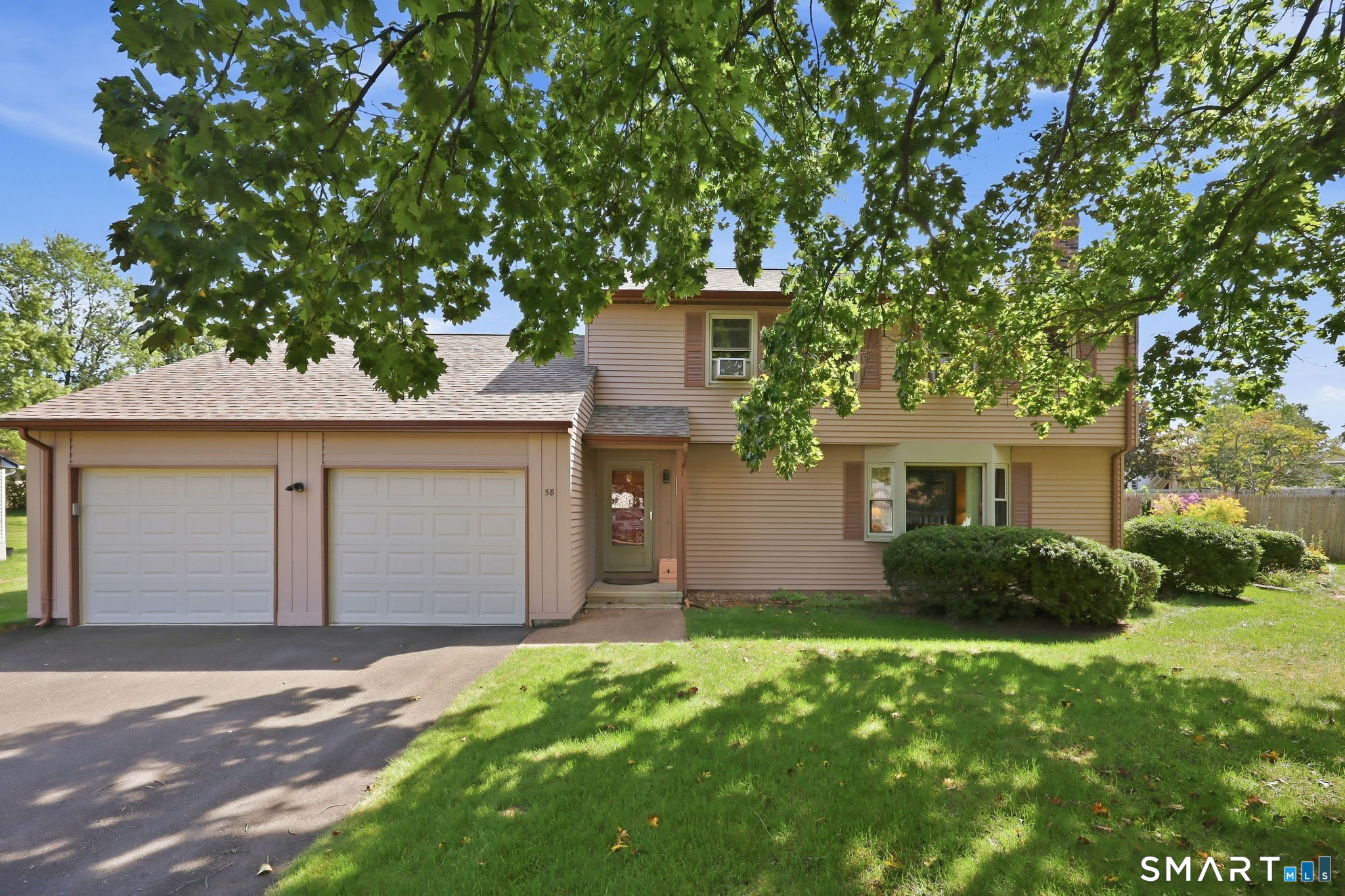 58 Wentworth Drive Property Photo 1