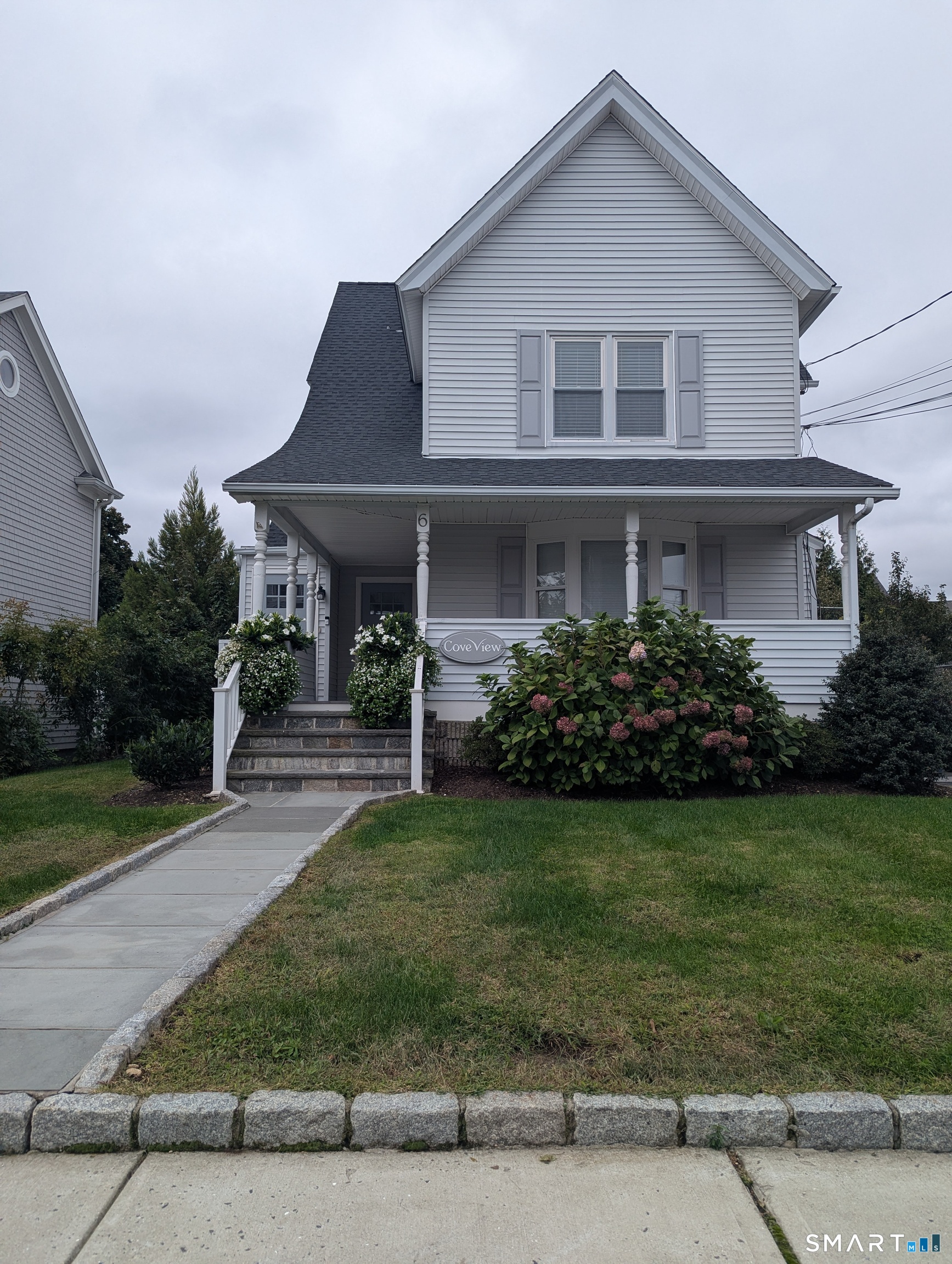6 Hawkins 2 Avenue Property Photo 2
