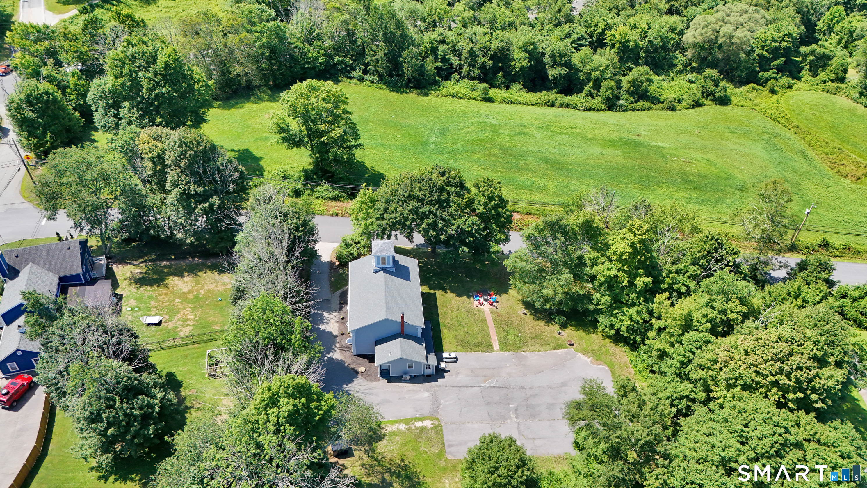160 Halls Hill Road Property Photo 6