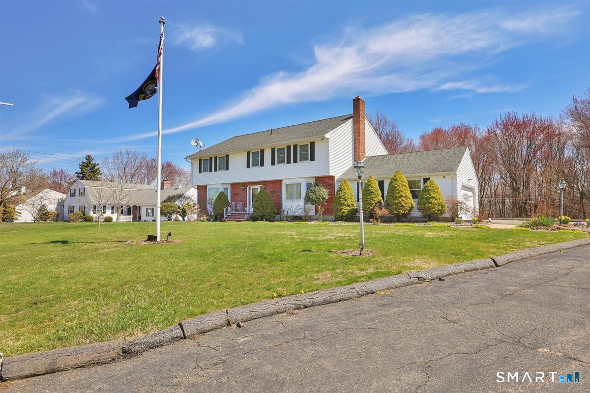 96 Neill Drive Property Photo 2