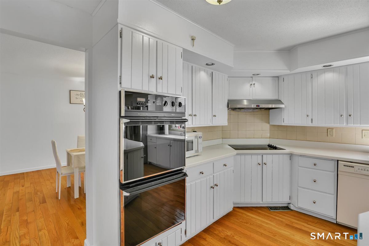 96 Neill Drive Property Photo 10