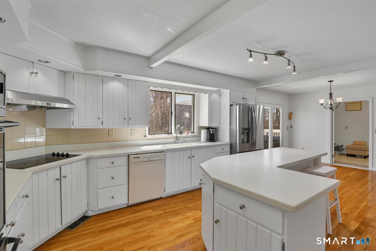 96 Neill Drive Property Photo 11