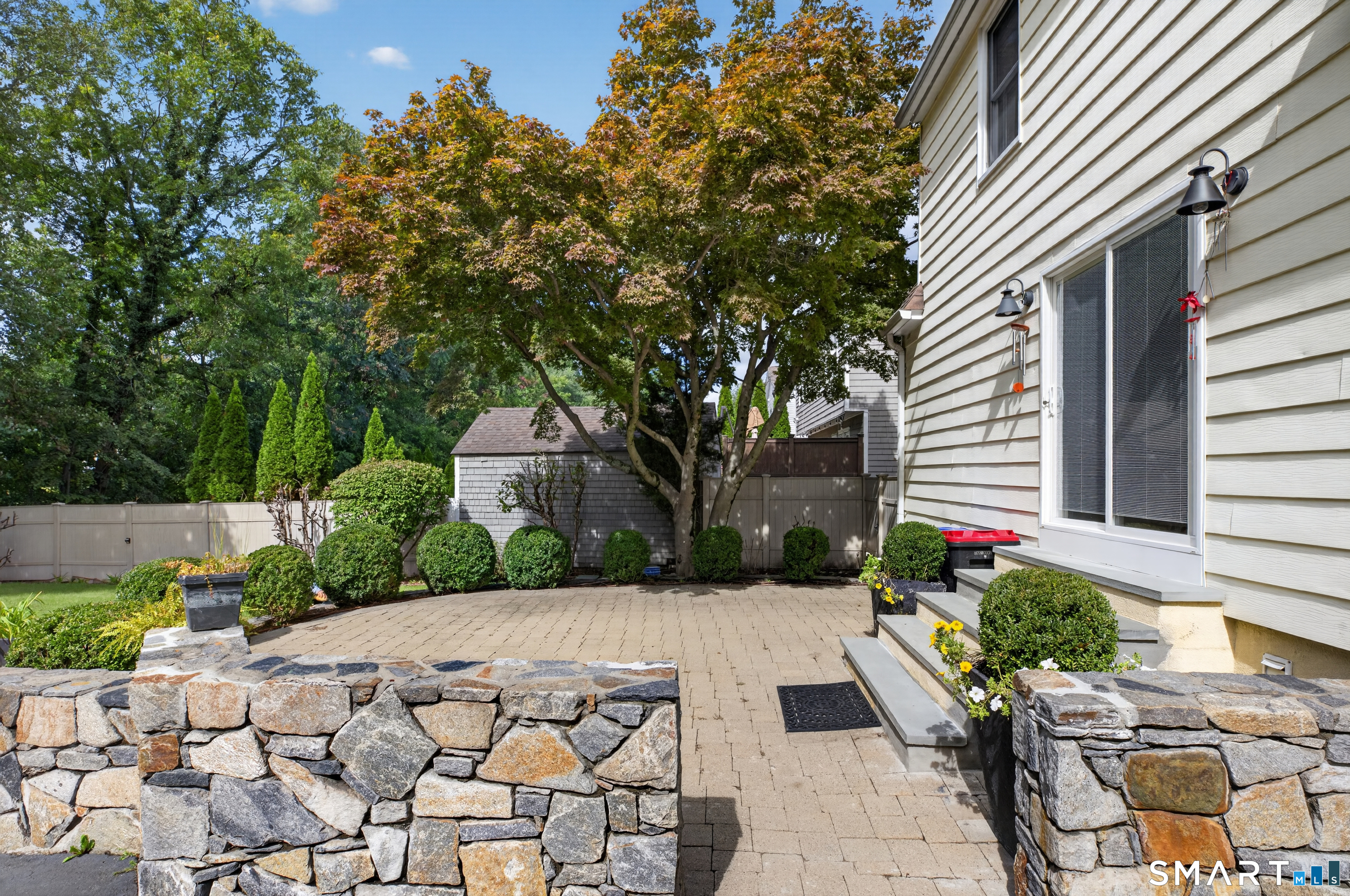 24 Cedar Crest Place Property Photo 4