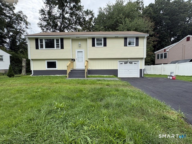 17 Forest Lane Property Photo 1