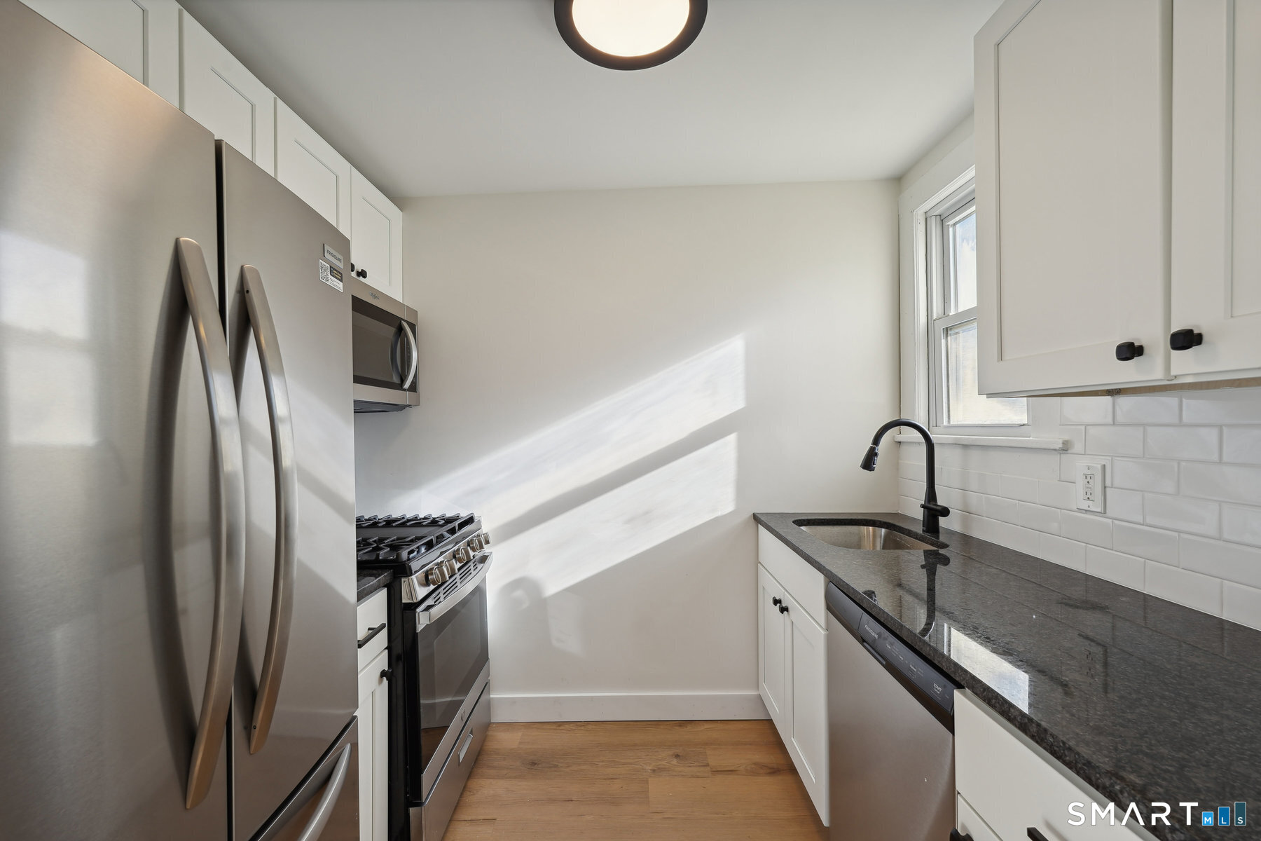 21 Soundview Avenue Property Photo 26