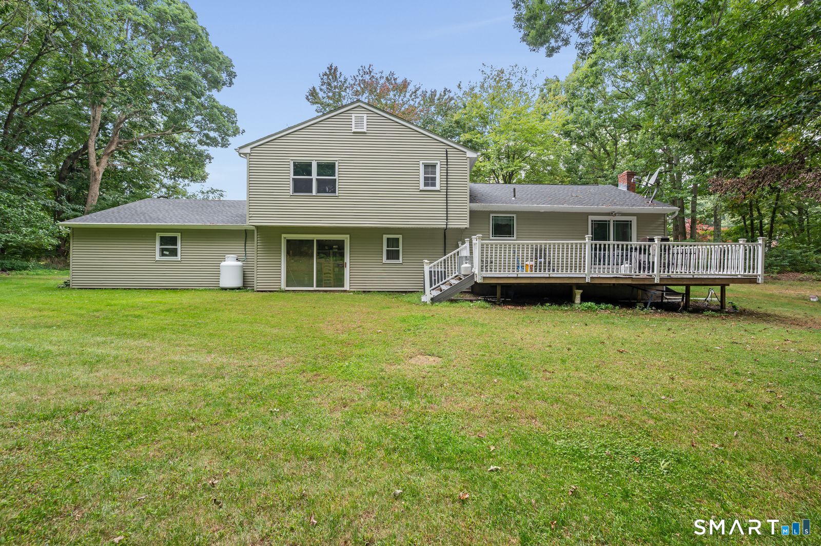 10 Wagon Wheel Drive Property Photo 3