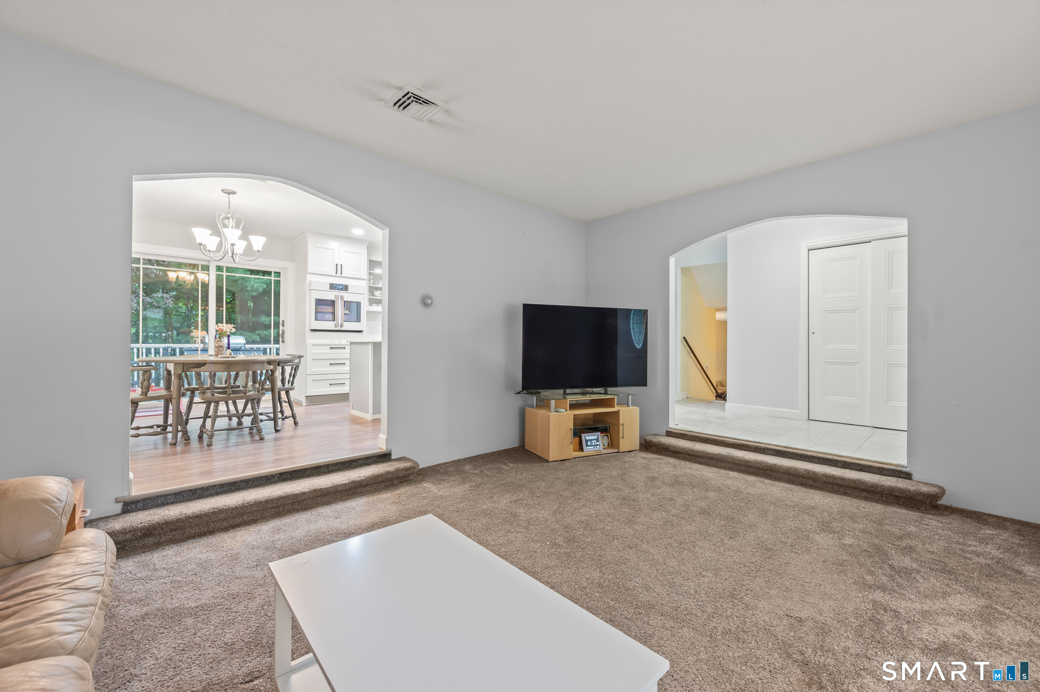 10 Wagon Wheel Drive Property Photo 15