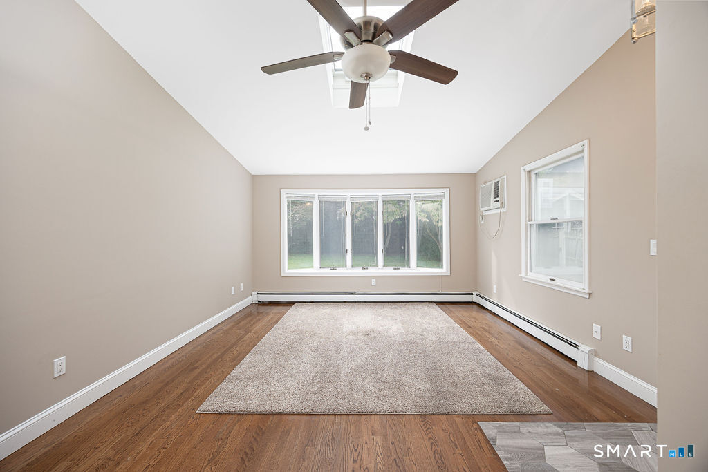 78 Knapp Street Property Photo 10