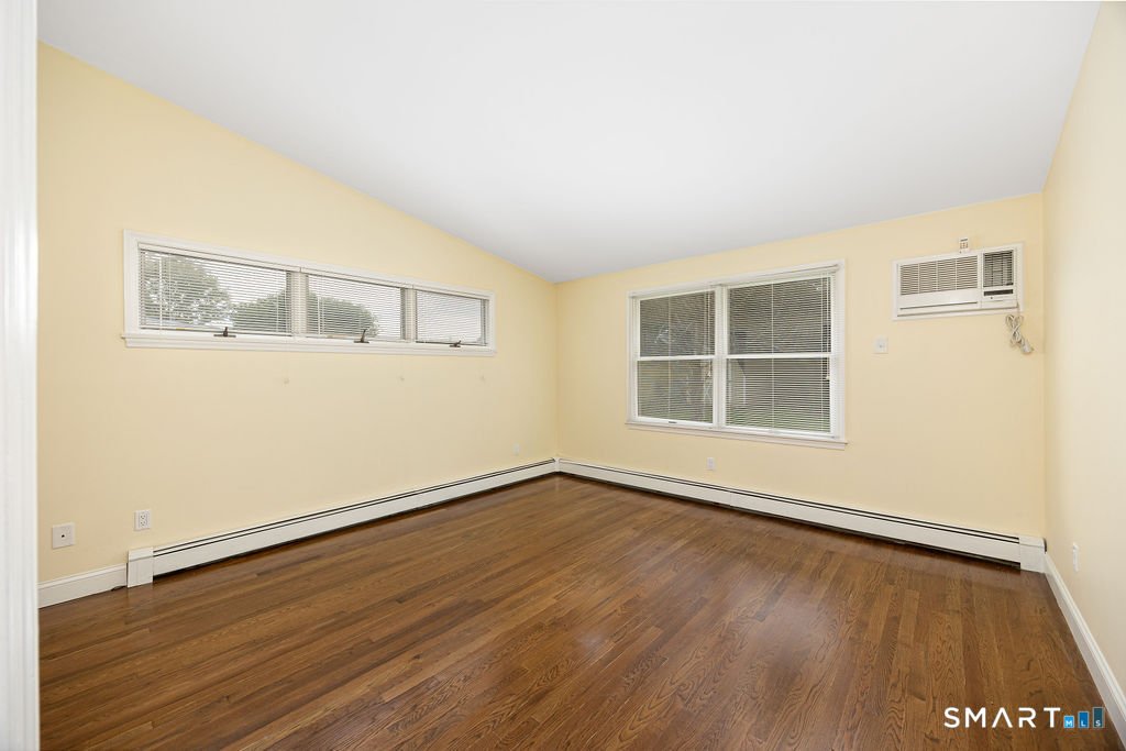 78 Knapp Street Property Photo 12