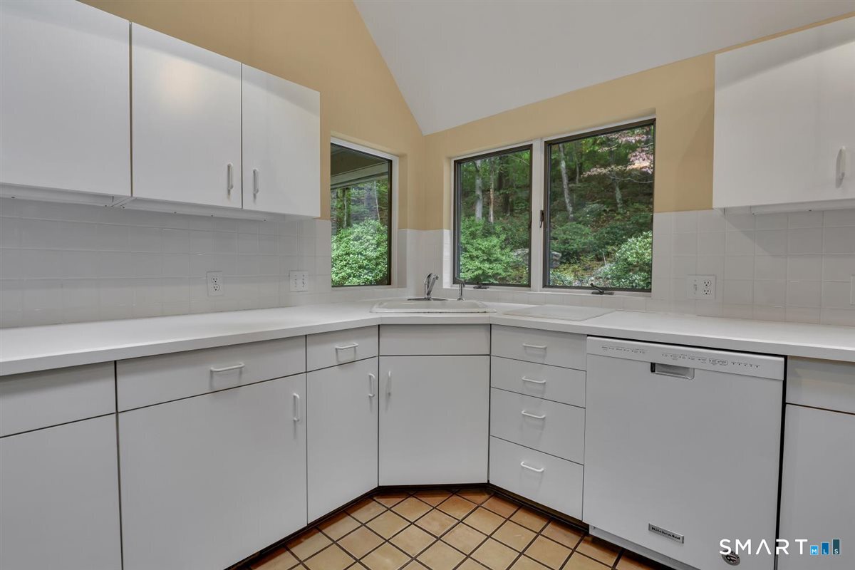 42 Taine Mountain Road Property Photo 9