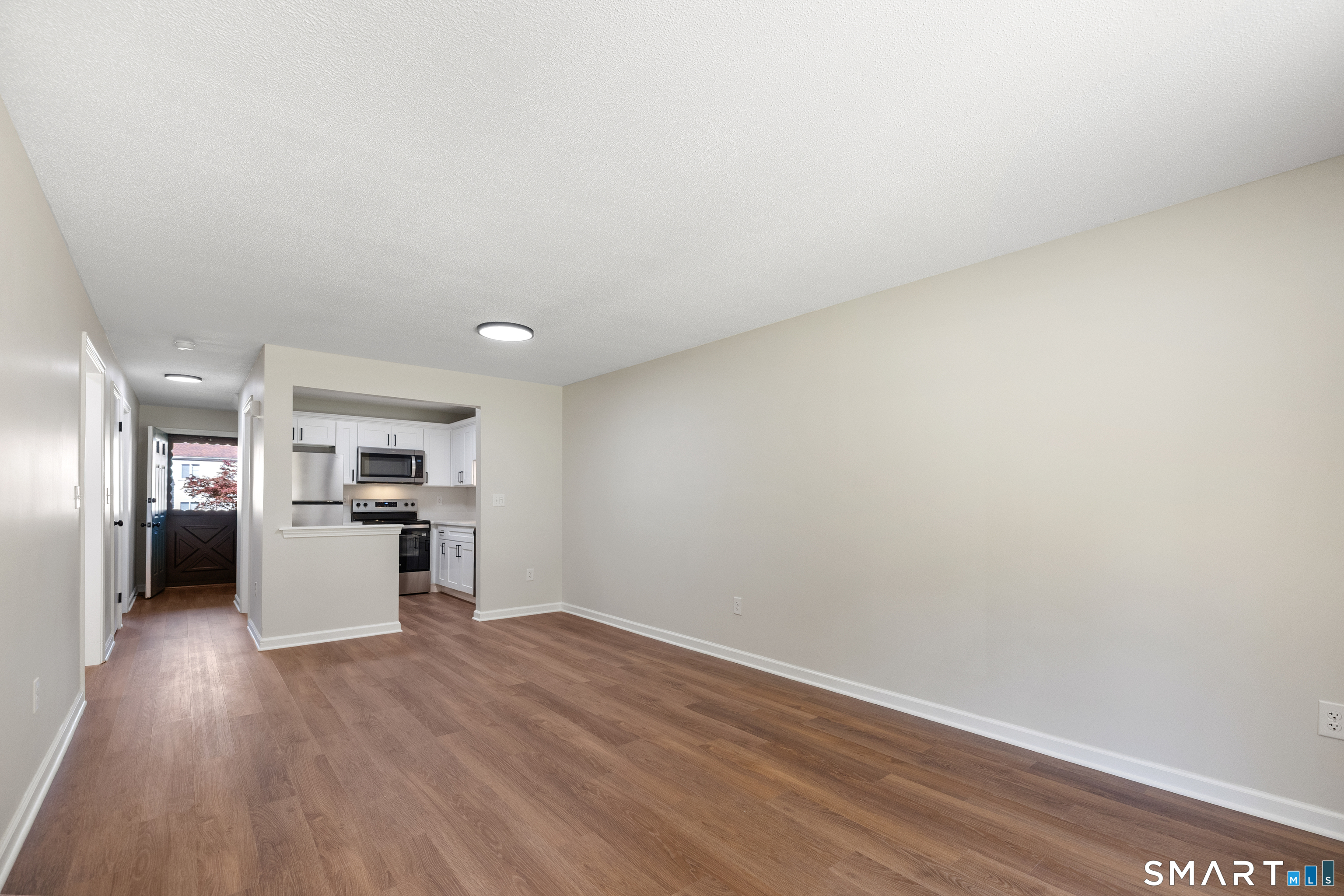 409 Village 409 Drive Property Photo 15