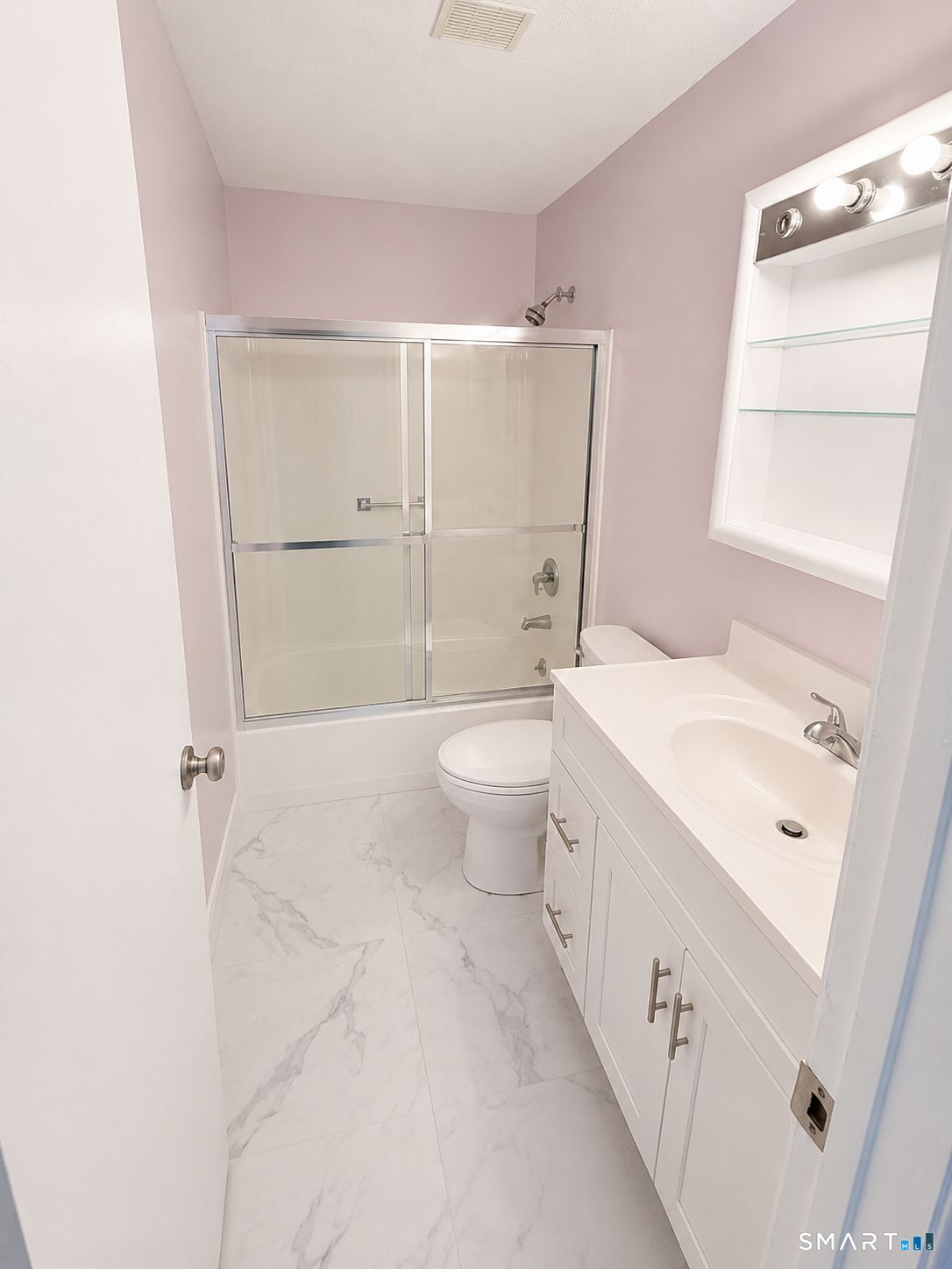 40 Woodsedge 1c Drive Property Photo 8