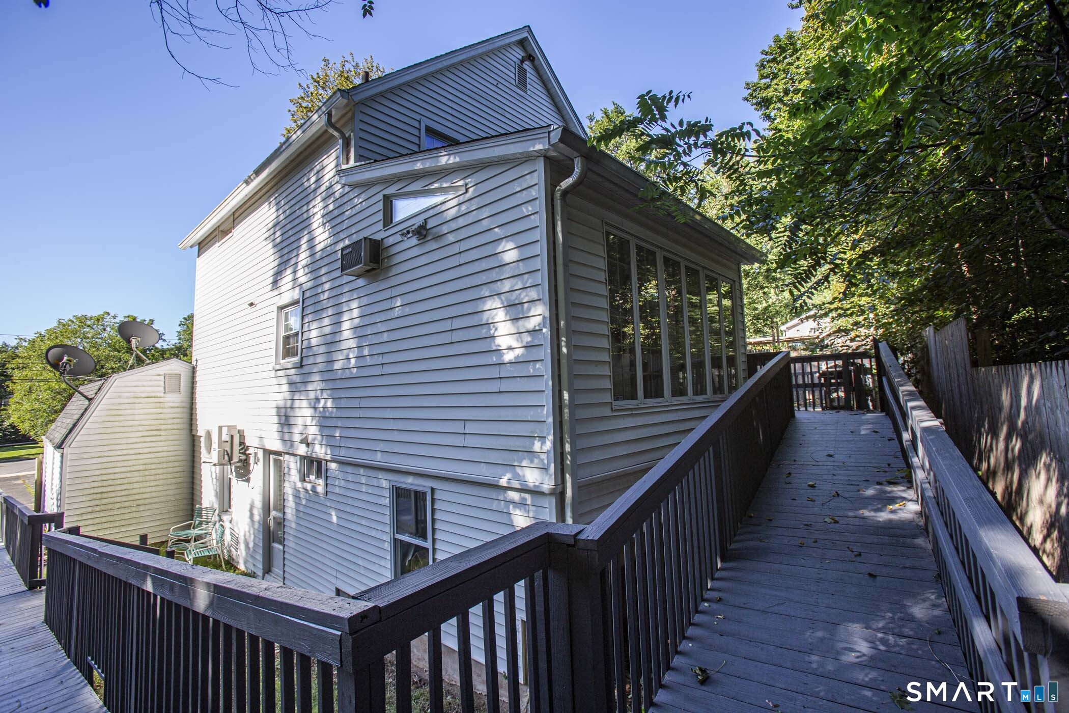 18 Markham Place Property Photo 6