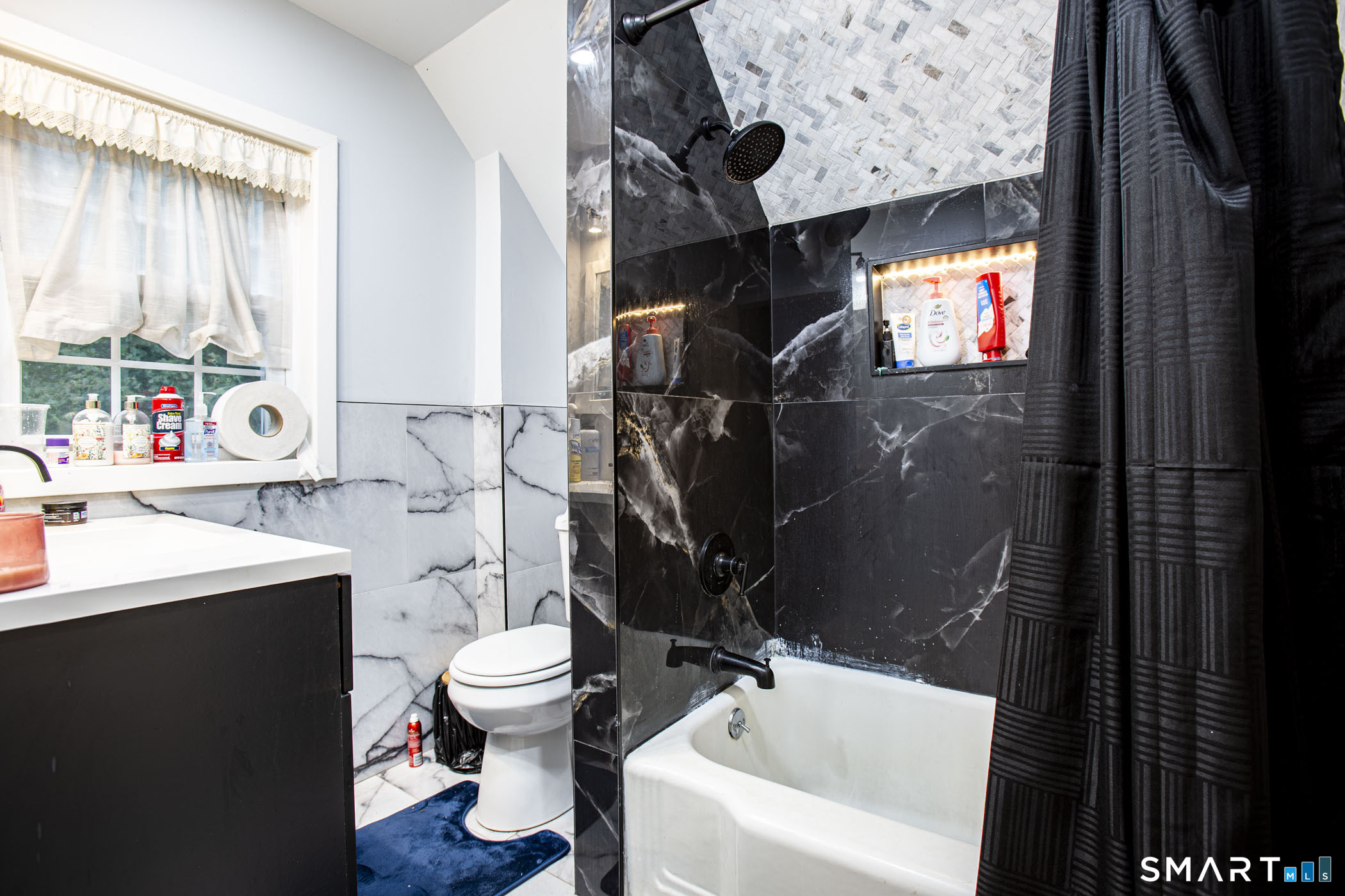 18 Markham Place Property Photo 26