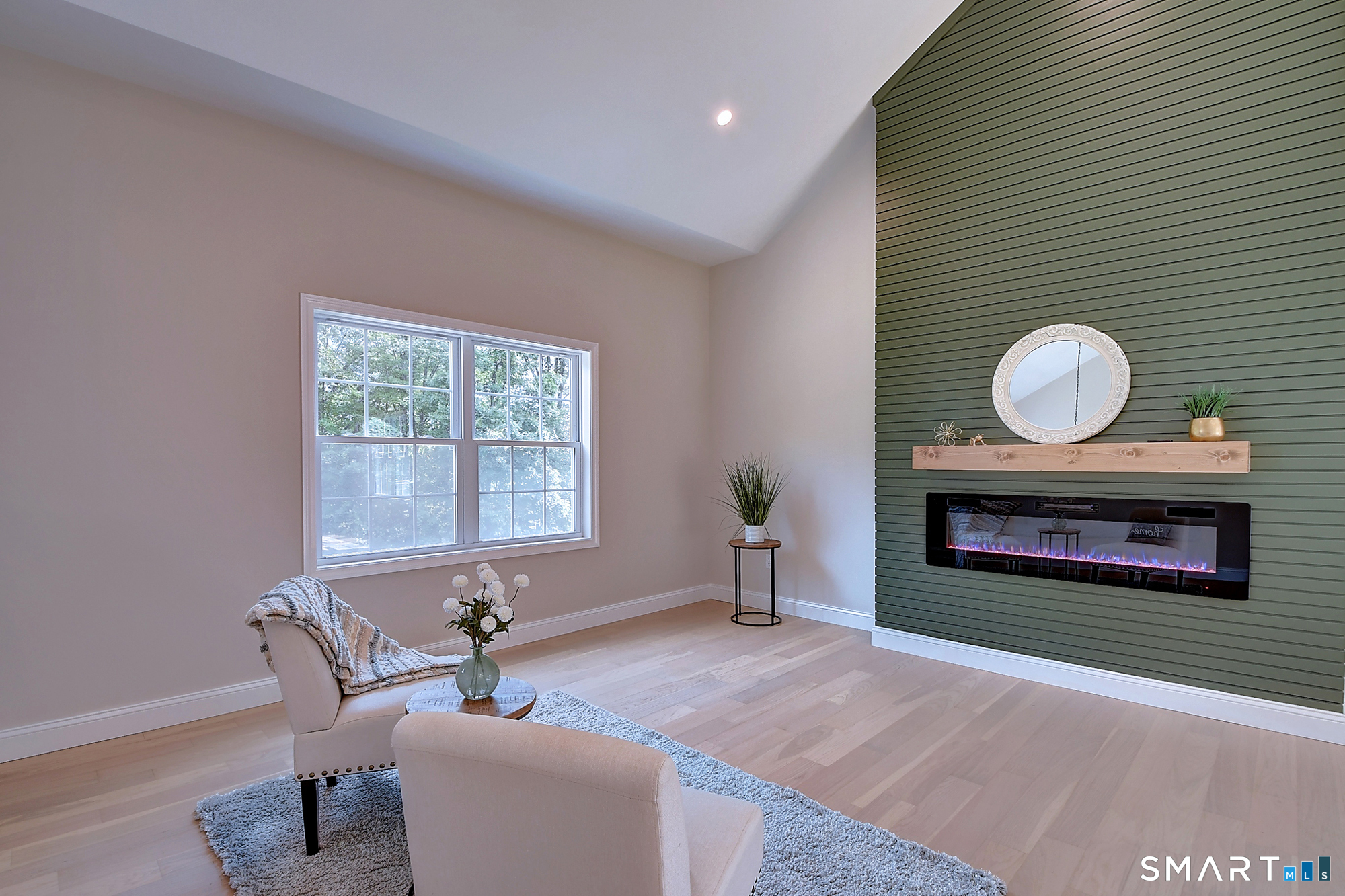 201 Medford Street Property Photo 13