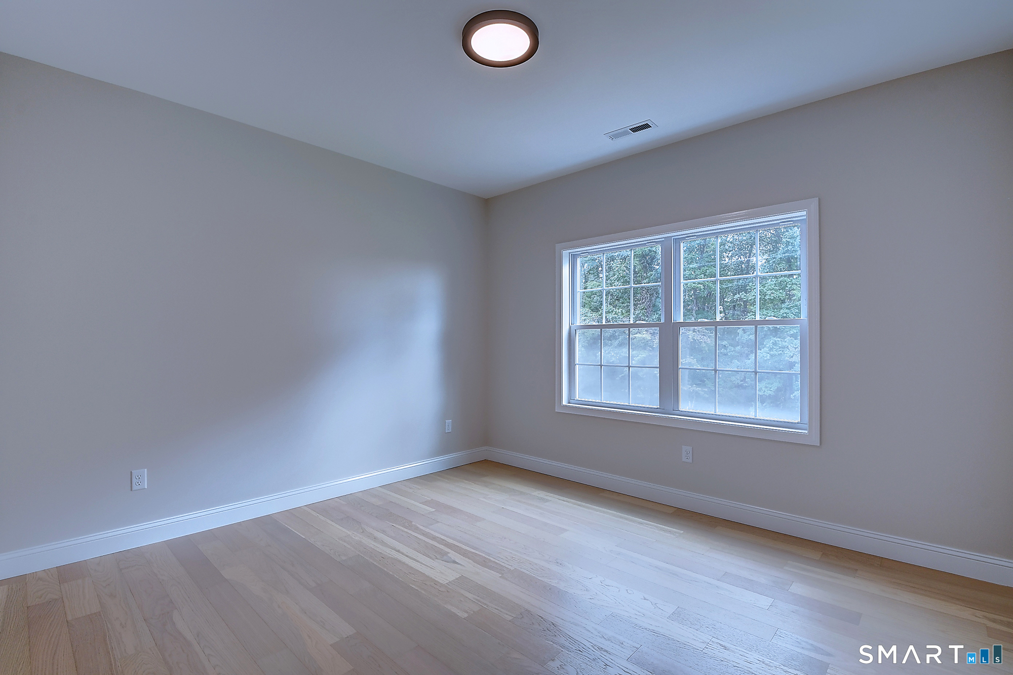 201 Medford Street Property Photo 20