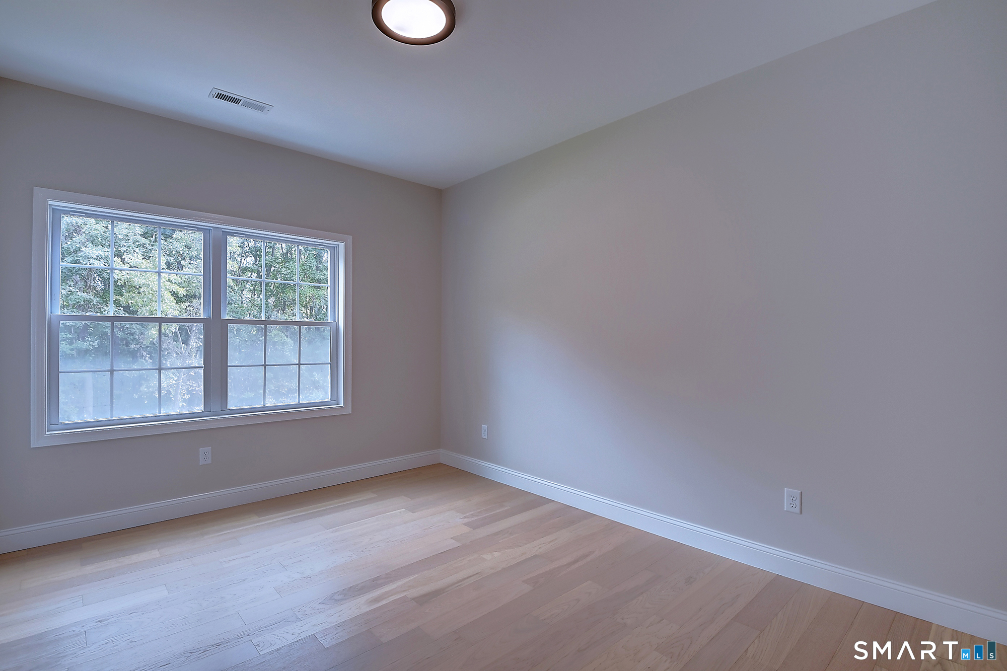 201 Medford Street Property Photo 21