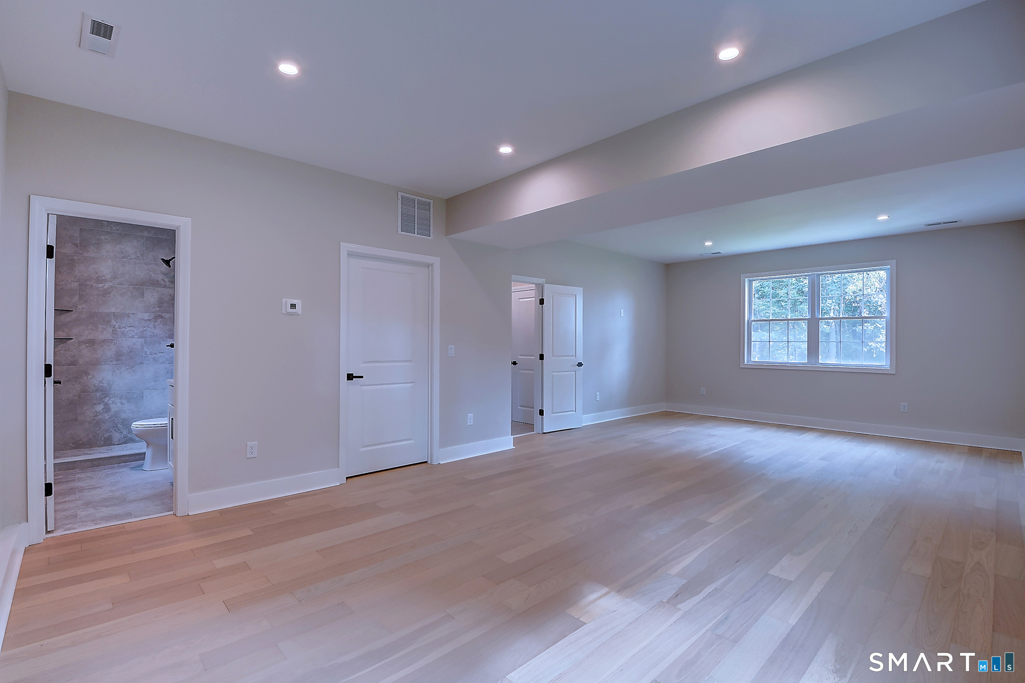 201 Medford Street Property Photo 29