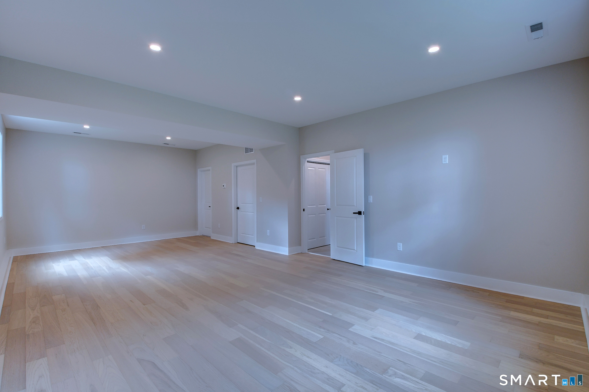 201 Medford Street Property Photo 30