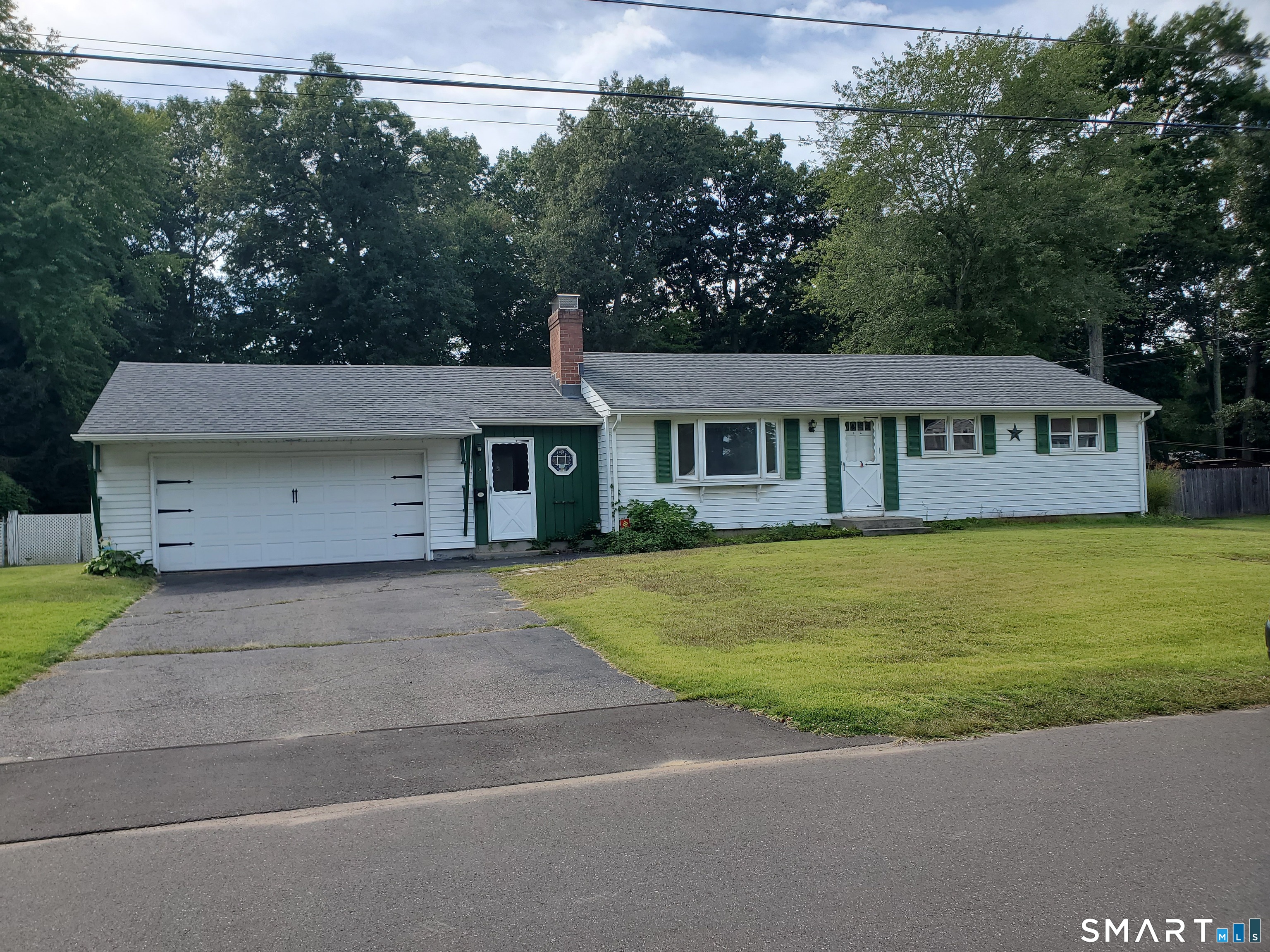 8 Rosanne Street Property Photo 1