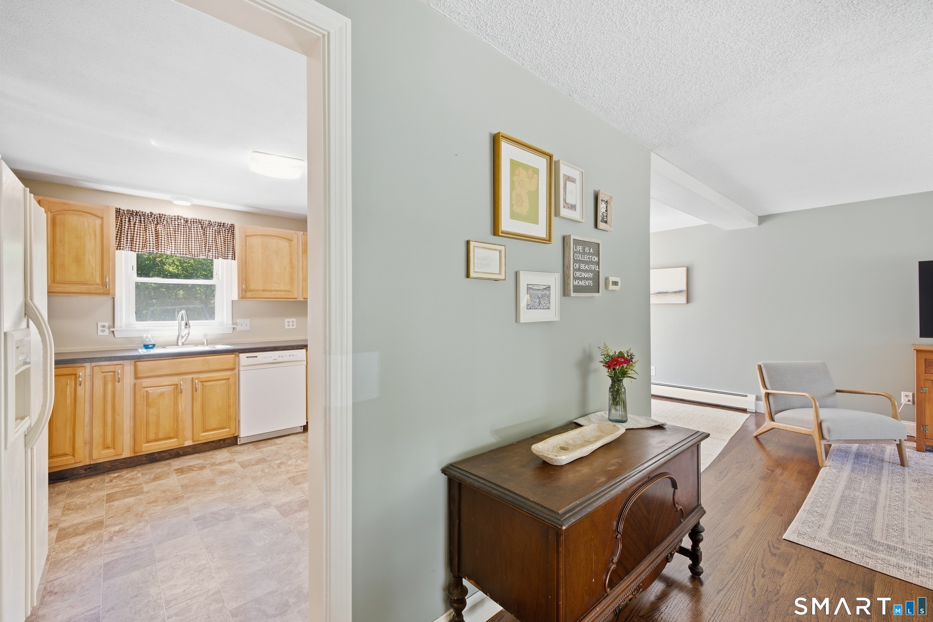 775 Overhill Drive Property Photo 7