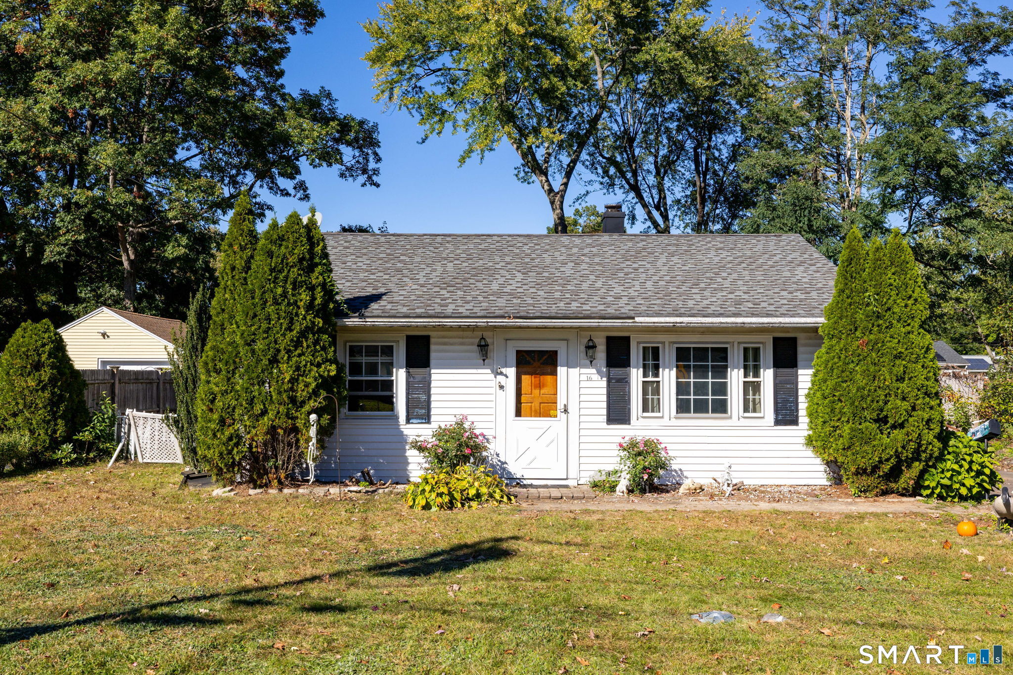16 Walnut Circle Property Photo 1