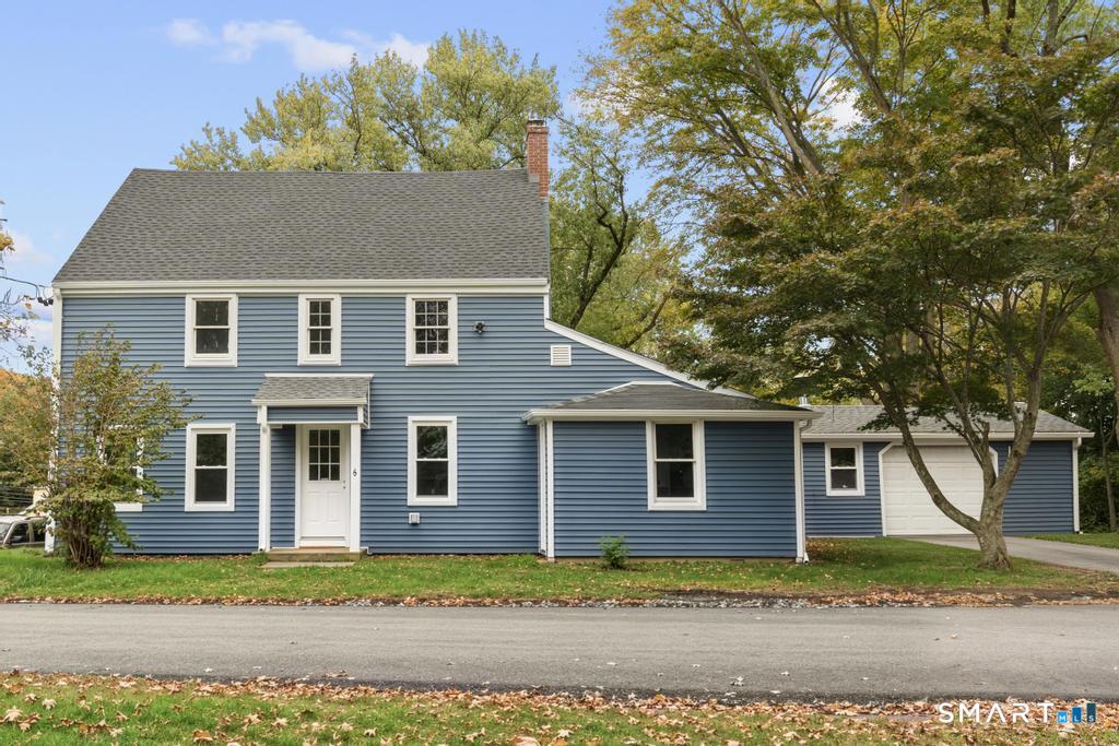 6 Lee Avenue Property Photo 1
