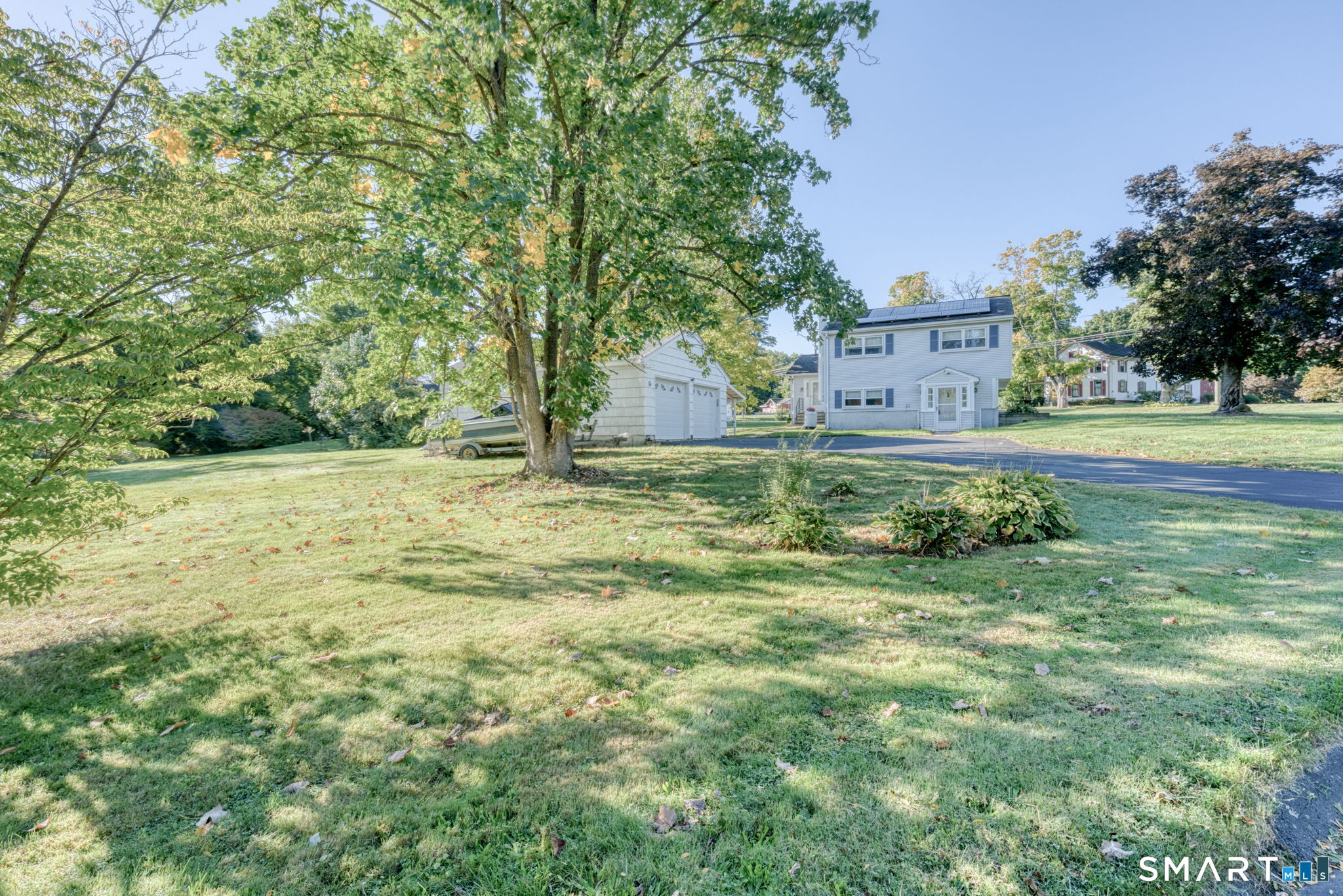 1128 Poqunock Avenue Property Photo 1