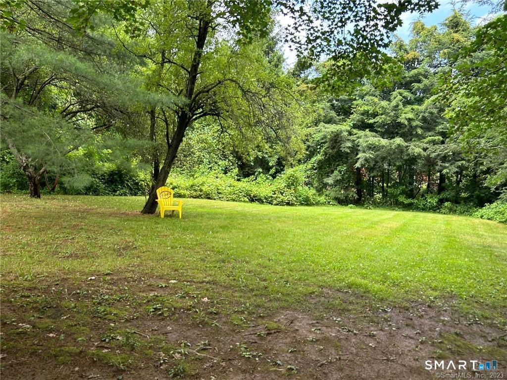 549 Woods West Road Property Photo 3