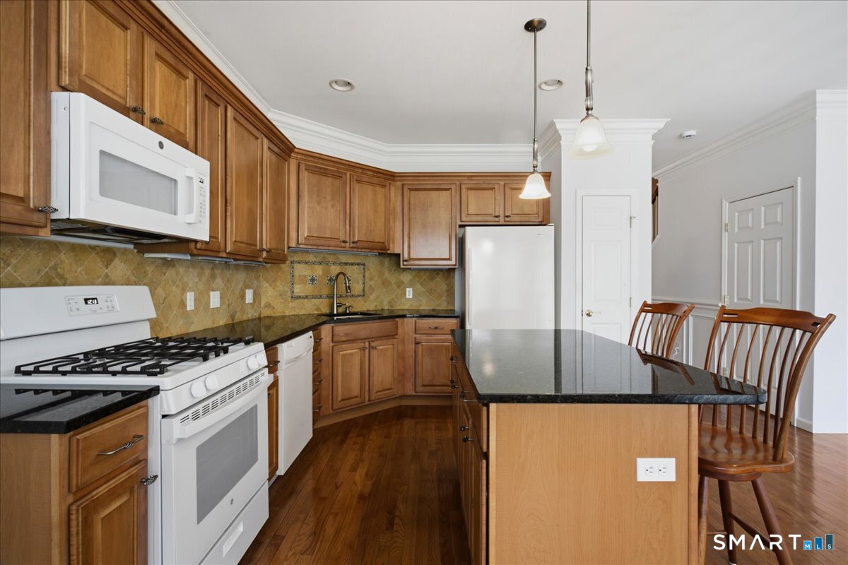 11 Mercy 11 Street Property Photo 12