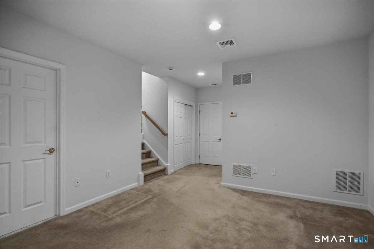 11 Mercy 11 Street Property Photo 27