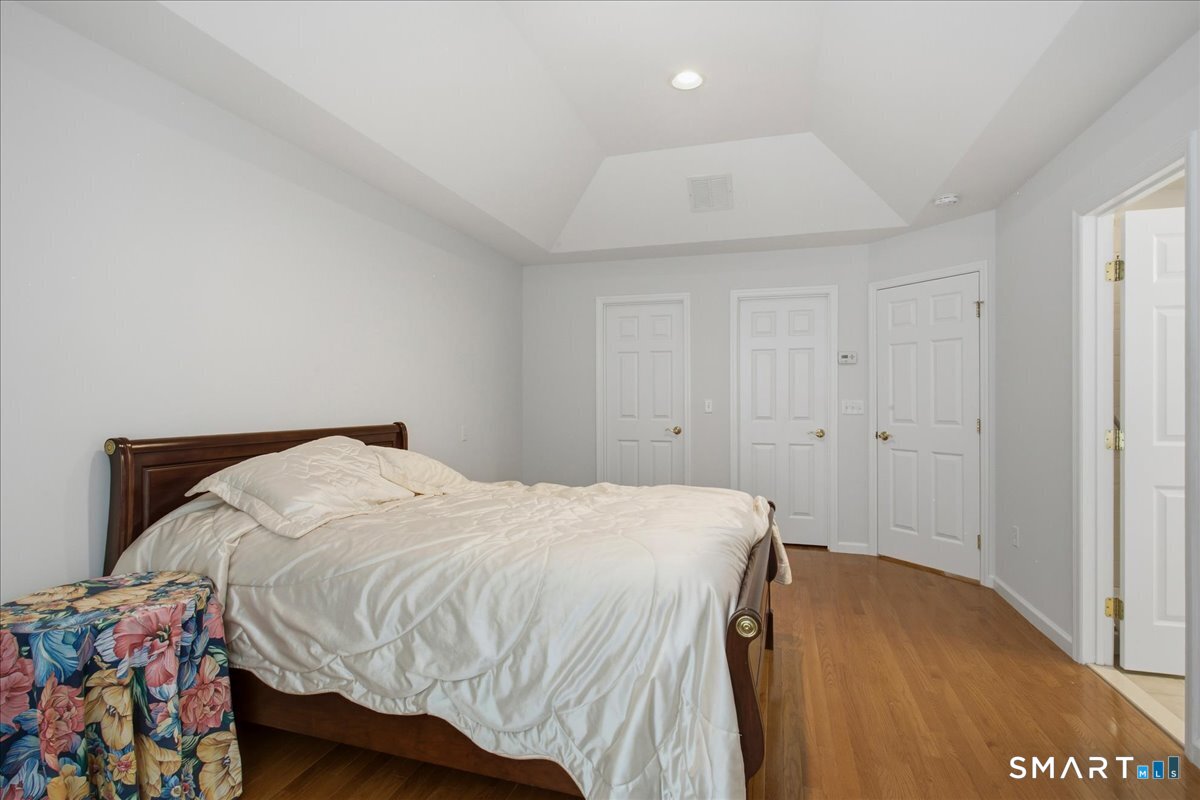 11 Mercy 11 Street Property Photo 28
