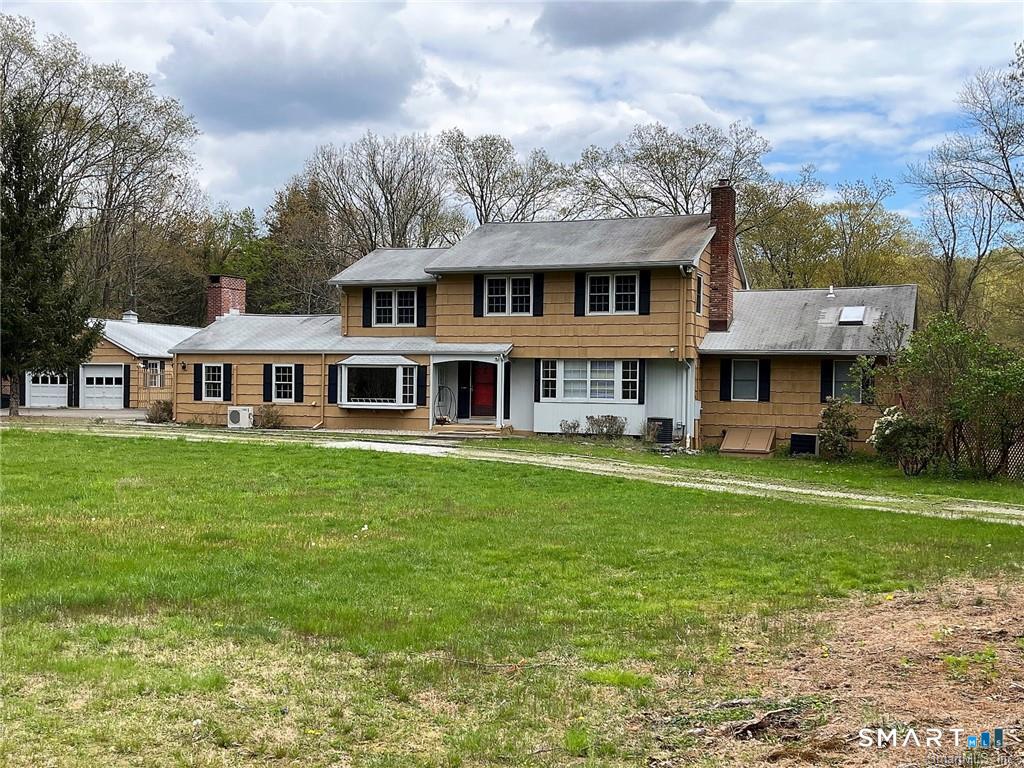 231 Rivergate Drive Property Photo 1