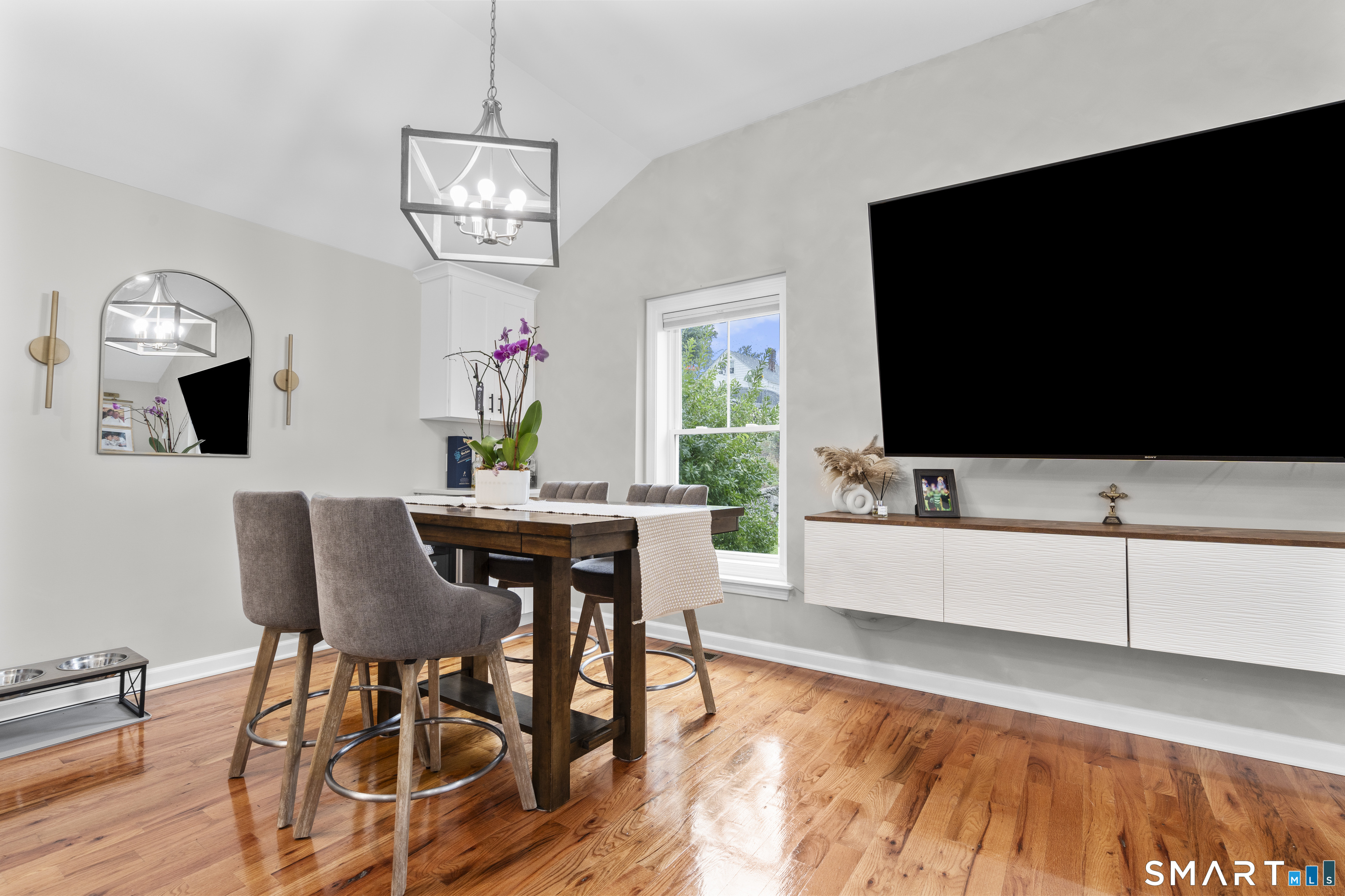 65 Sterling Street Property Photo 13