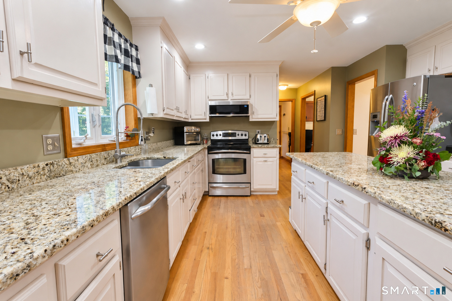 84 Mountain Road Property Photo 14