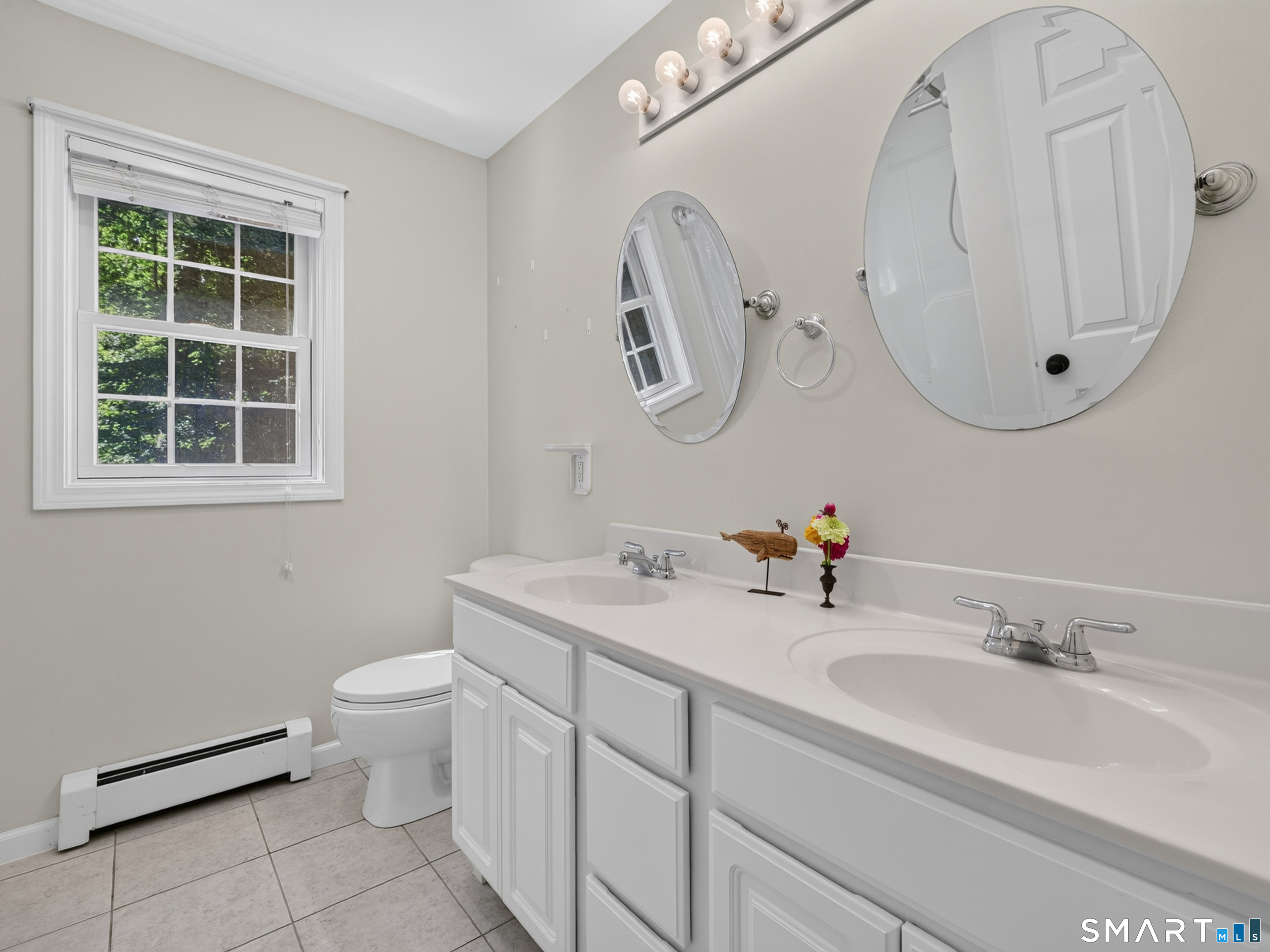 589 Town Street Property Photo 26