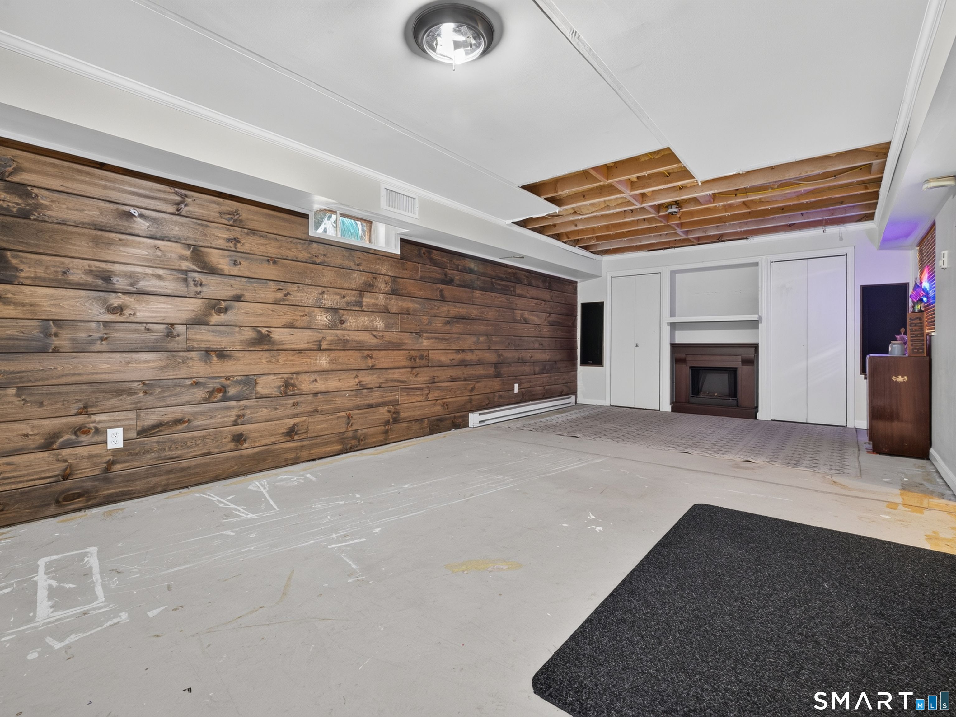 589 Town Street Property Photo 33