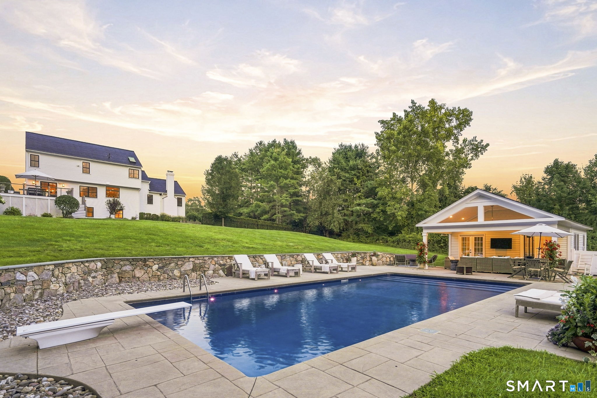 40 Great Ring Road Property Photo 34