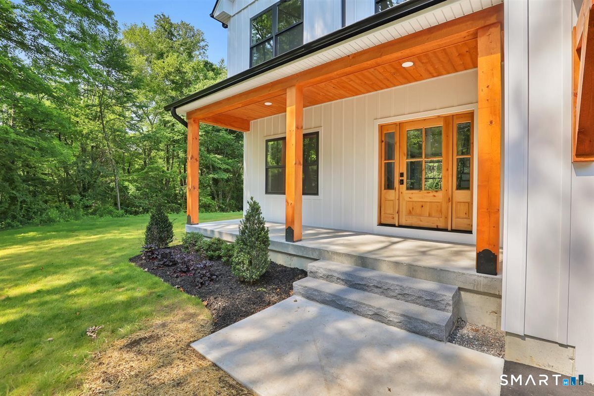 29 Ashford Road Property Photo 1