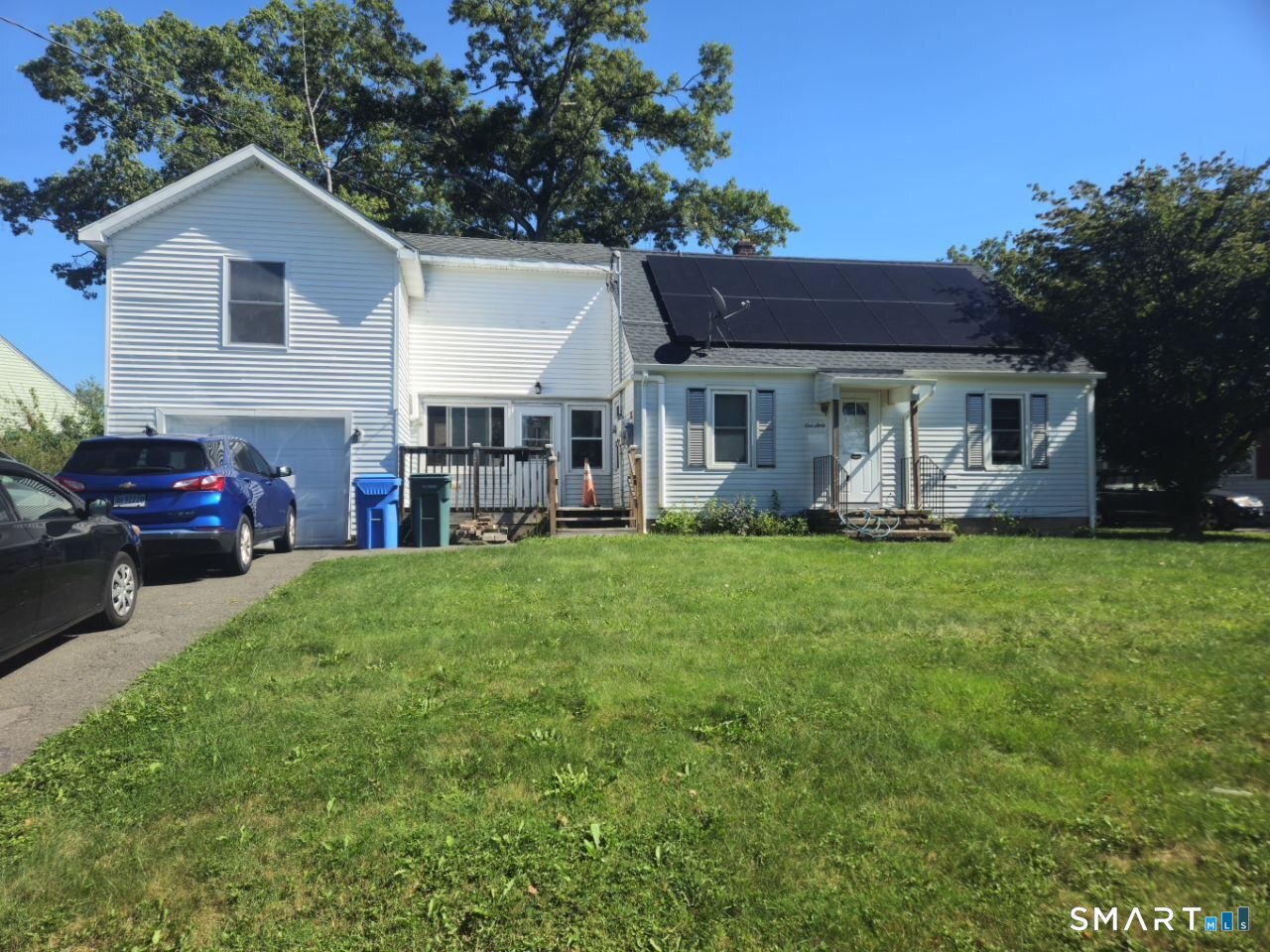 160 Stonecrest Drive Property Photo 2