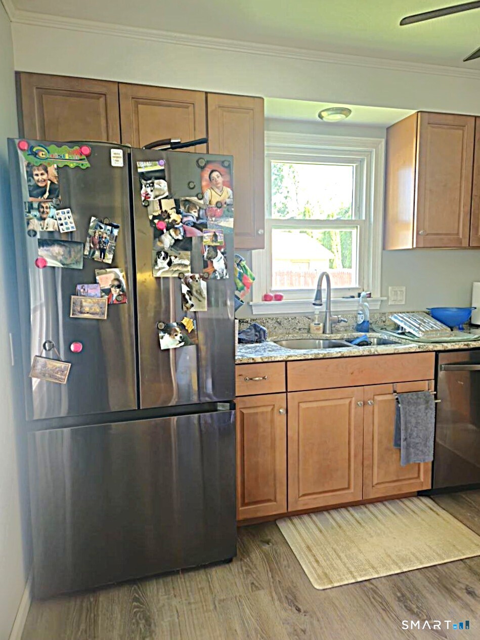 160 Stonecrest Drive Property Photo 5