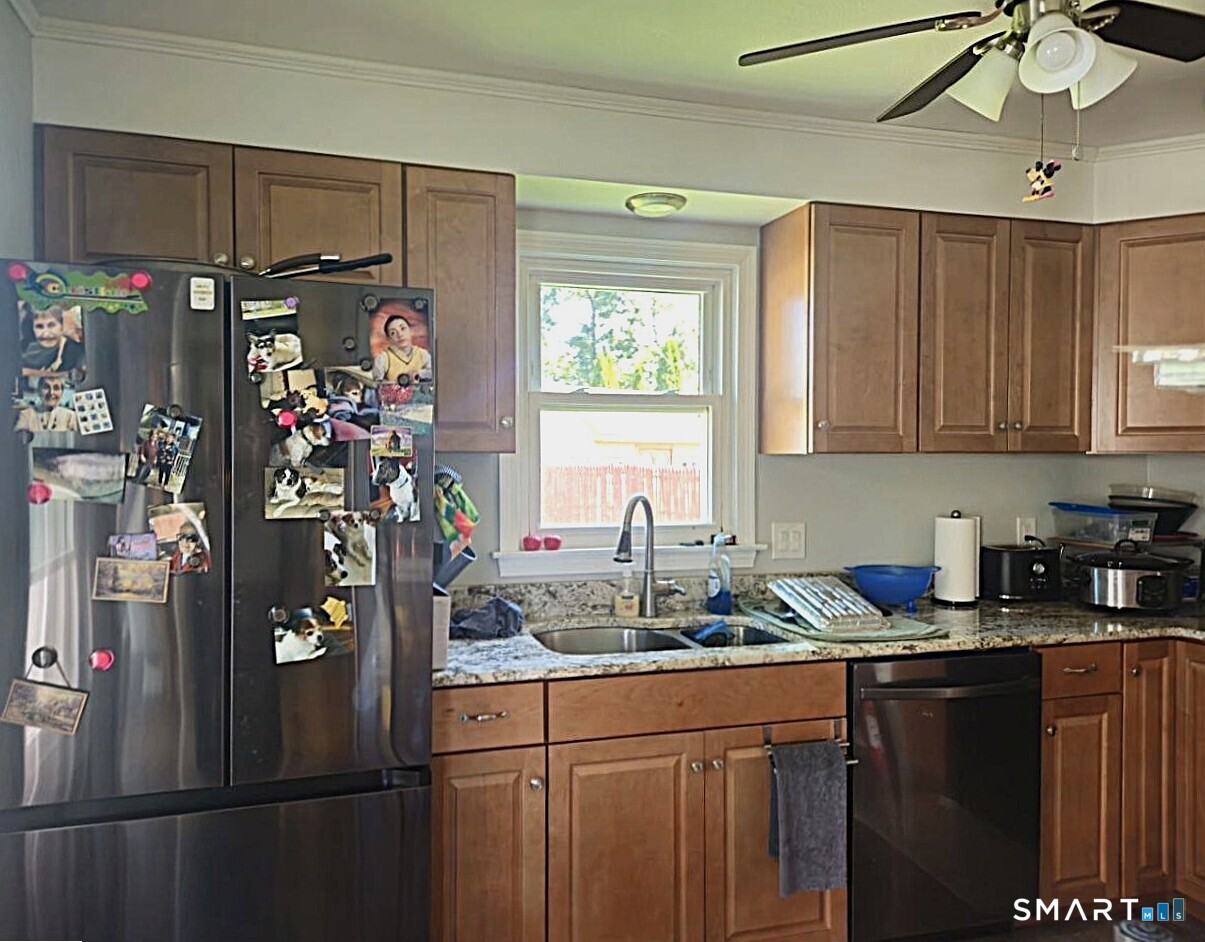 160 Stonecrest Drive Property Photo 8
