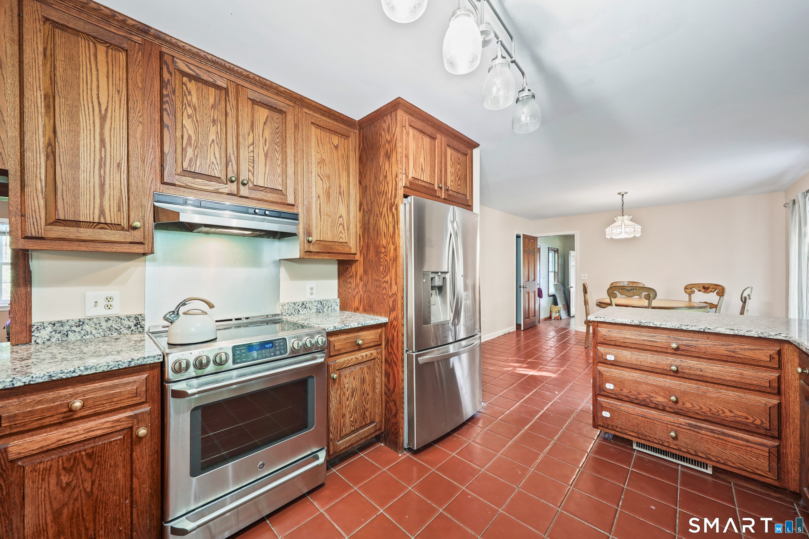 69 Nonnewaug Road Property Photo 12